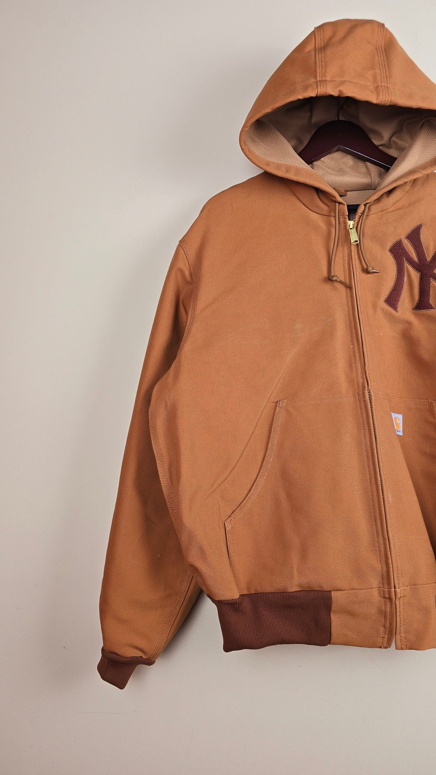 Vintage Carhartt x NY Hoodie Jacket | Brown | L | 075