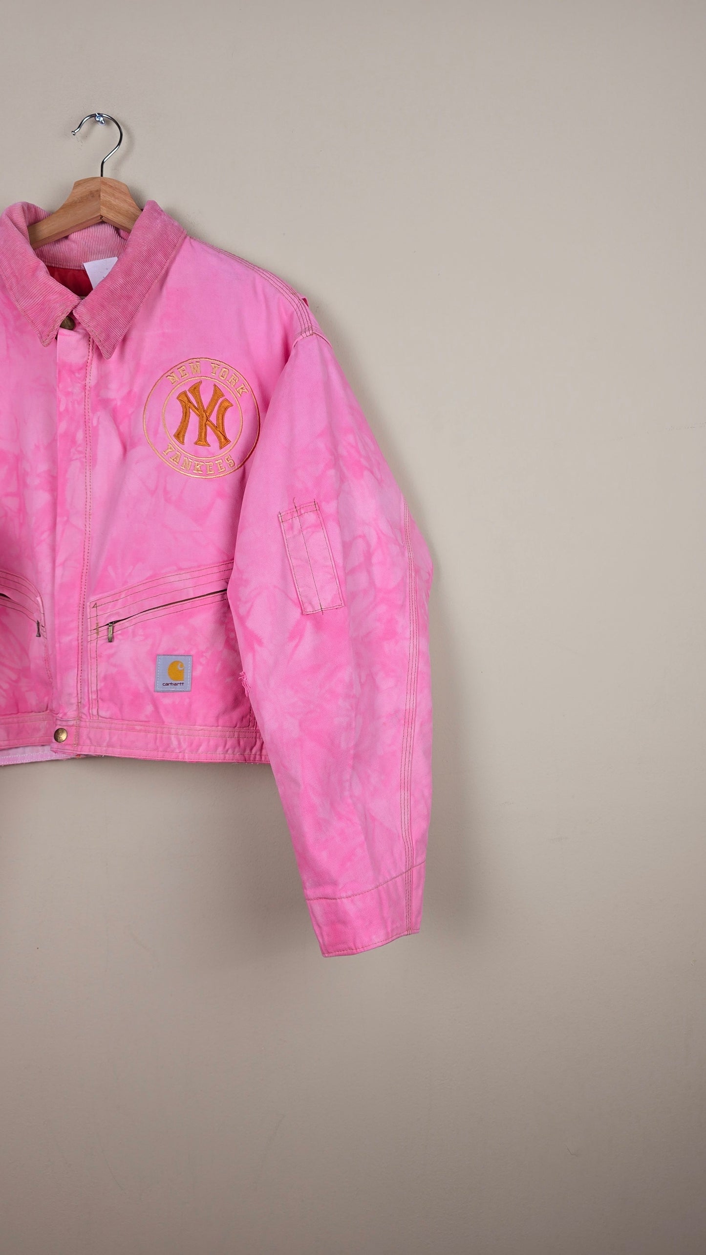 Vintage Carhartt X NY Yankees Cropped Jacket | Camo Pink | Size 2XL | J033