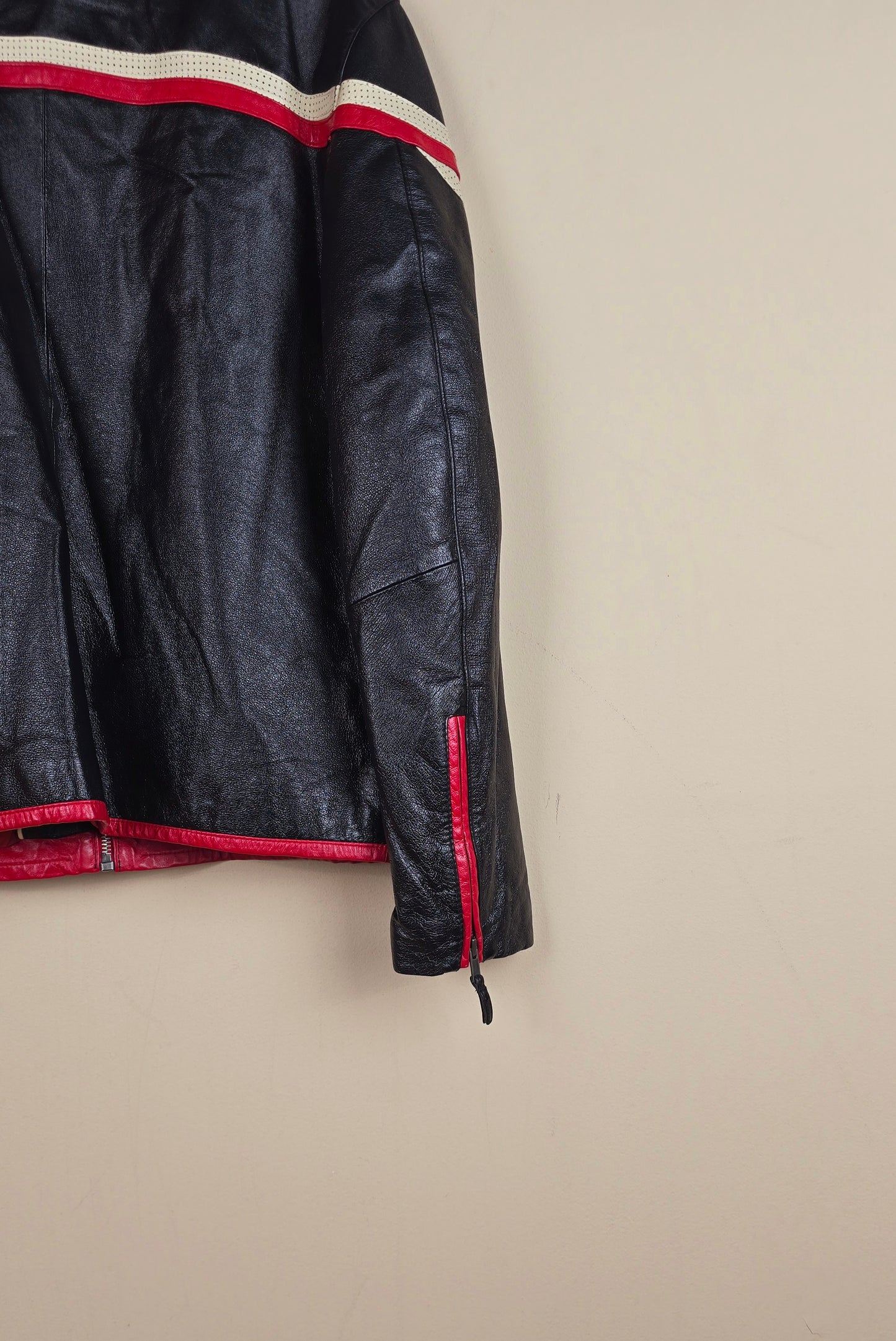 Vintage Wilson Women's Biker Leather Jacket (Size M) | IF03