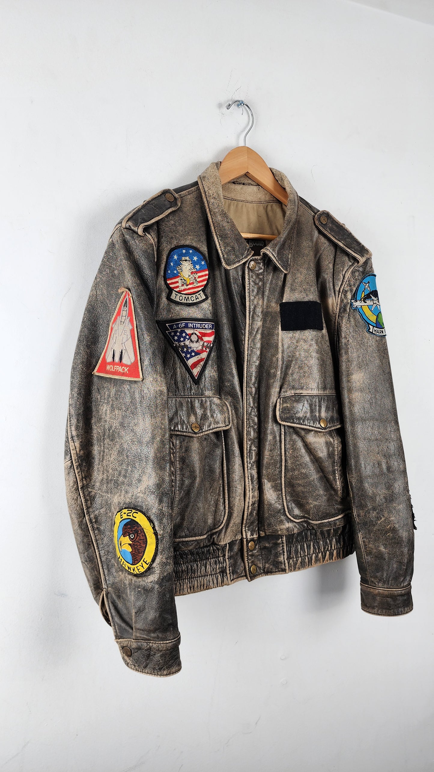 90s Adventure Bound Vintage Brown Jacket with Patches