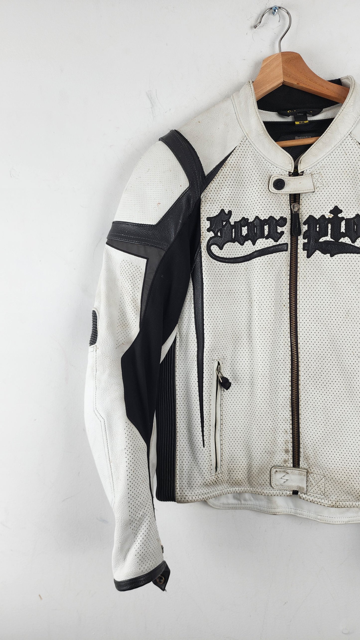 90s Scorpion Leather Moto Jacket - White