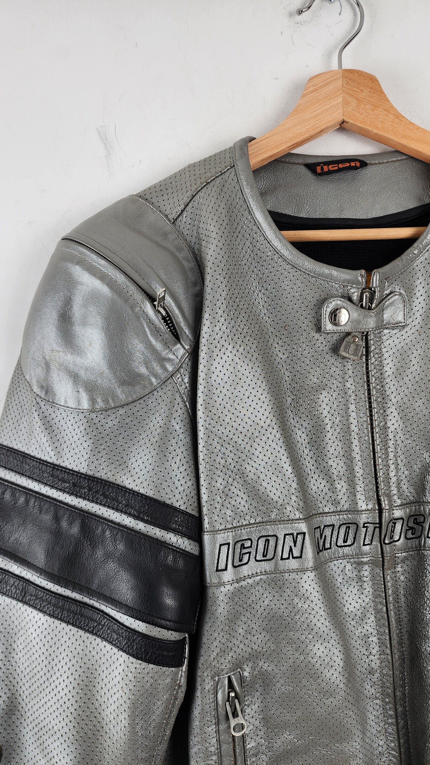 90s Icon Leather Moto Jacket