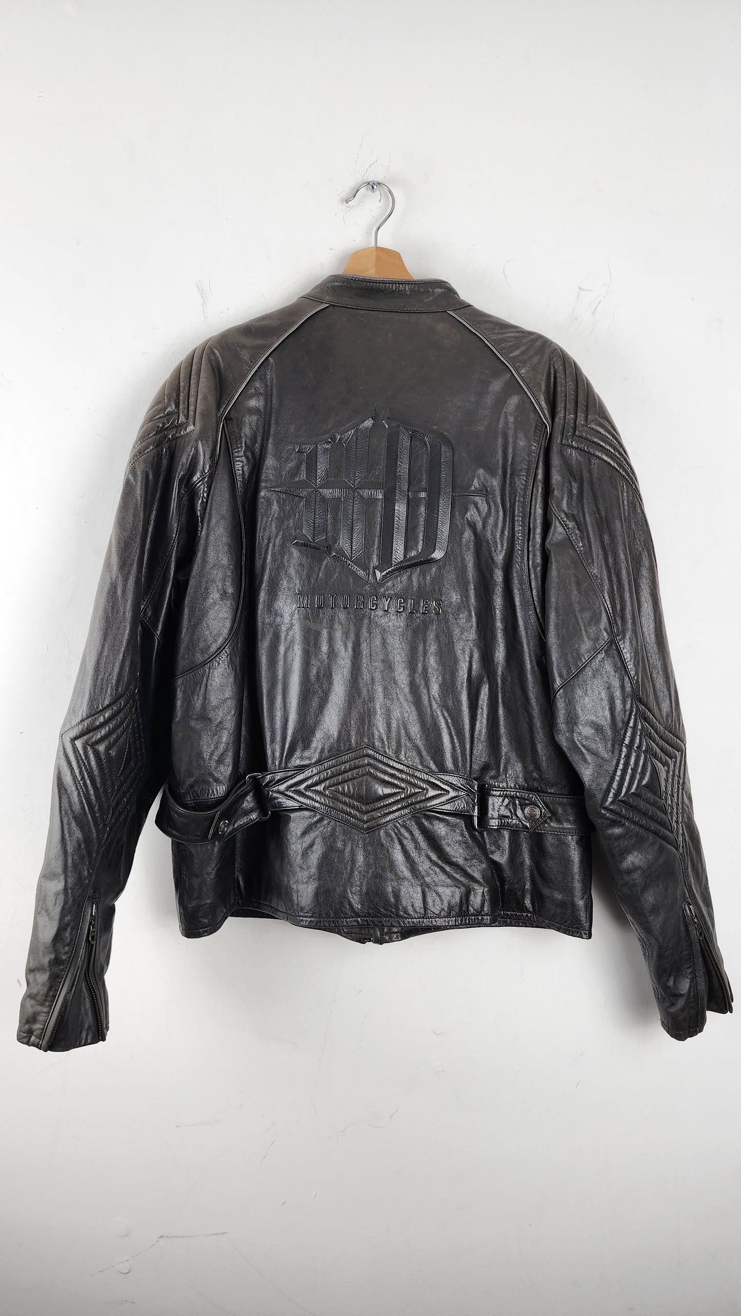 Vintage Harley Davidson Leather Jacket w Embossed Logo