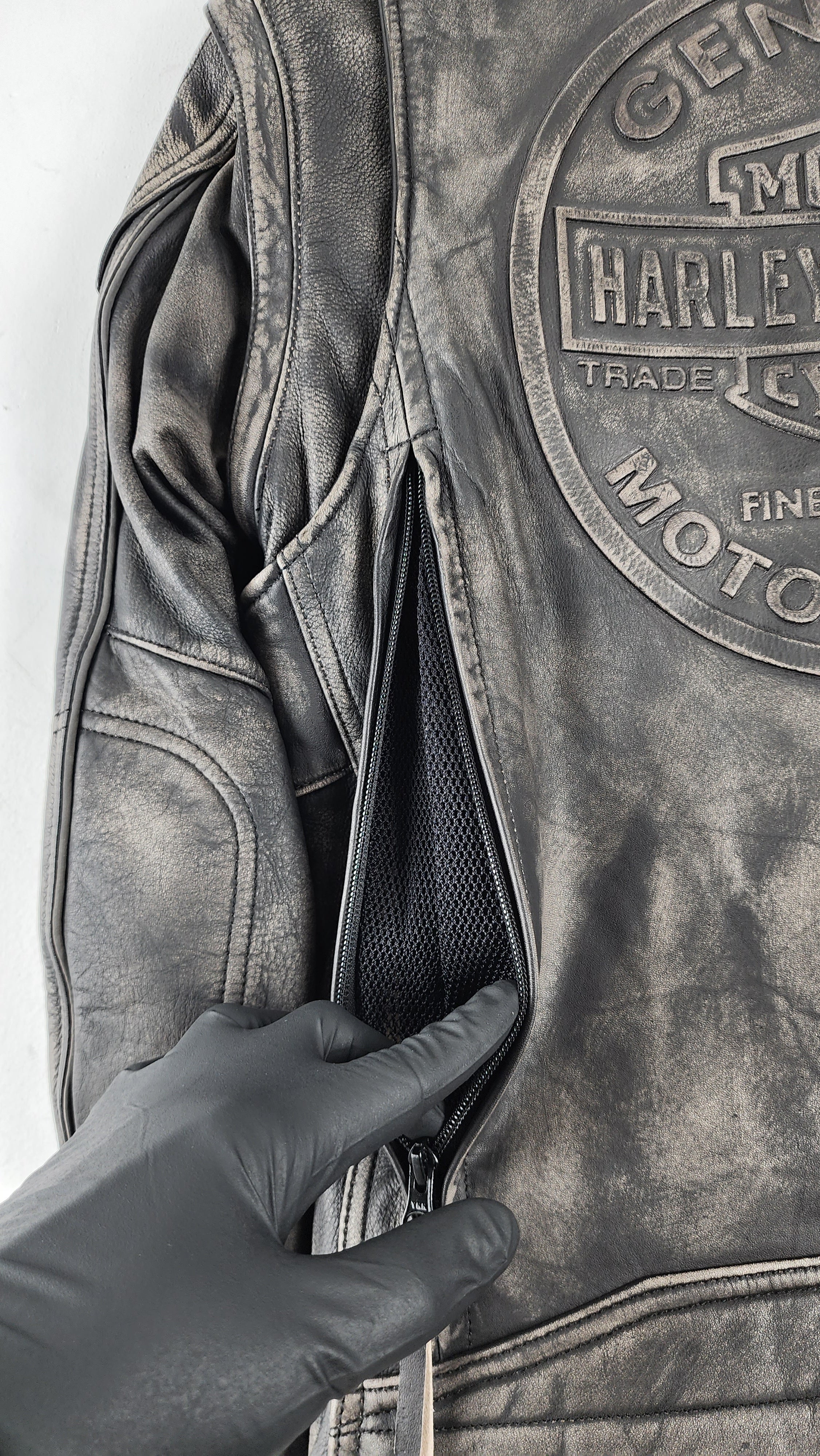 Vintage Harley Davidson shops leather jacket