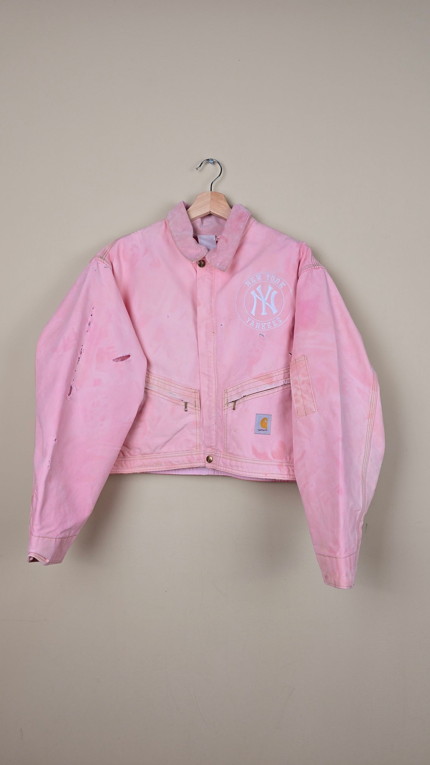 Vintage Carhartt X NY Yankees Cropped Jacket | Baby Pink - Size L (011)