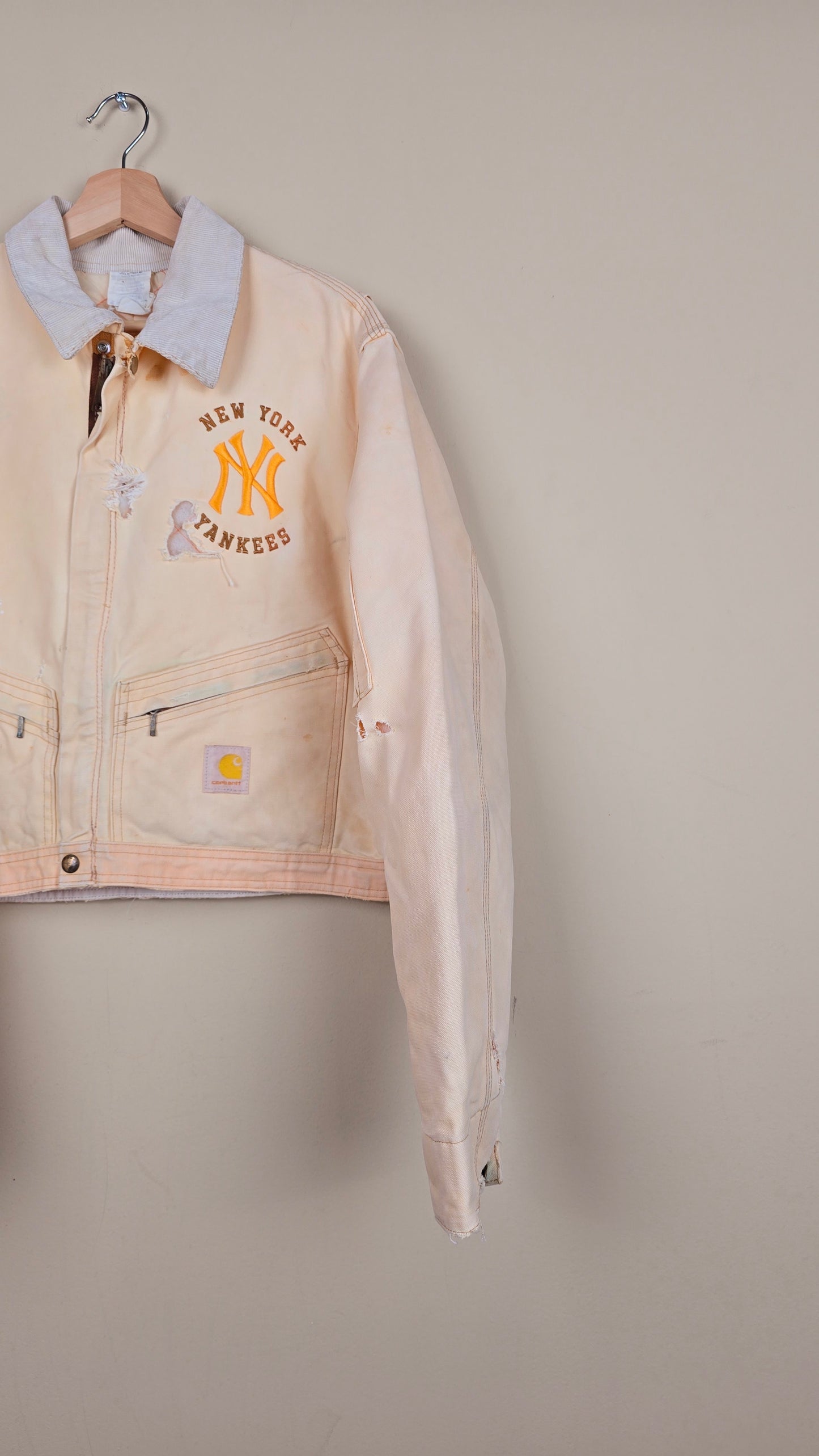 Vintage Carhartt X NY Yankees Cropped Jacket | Beige - Size M (021)