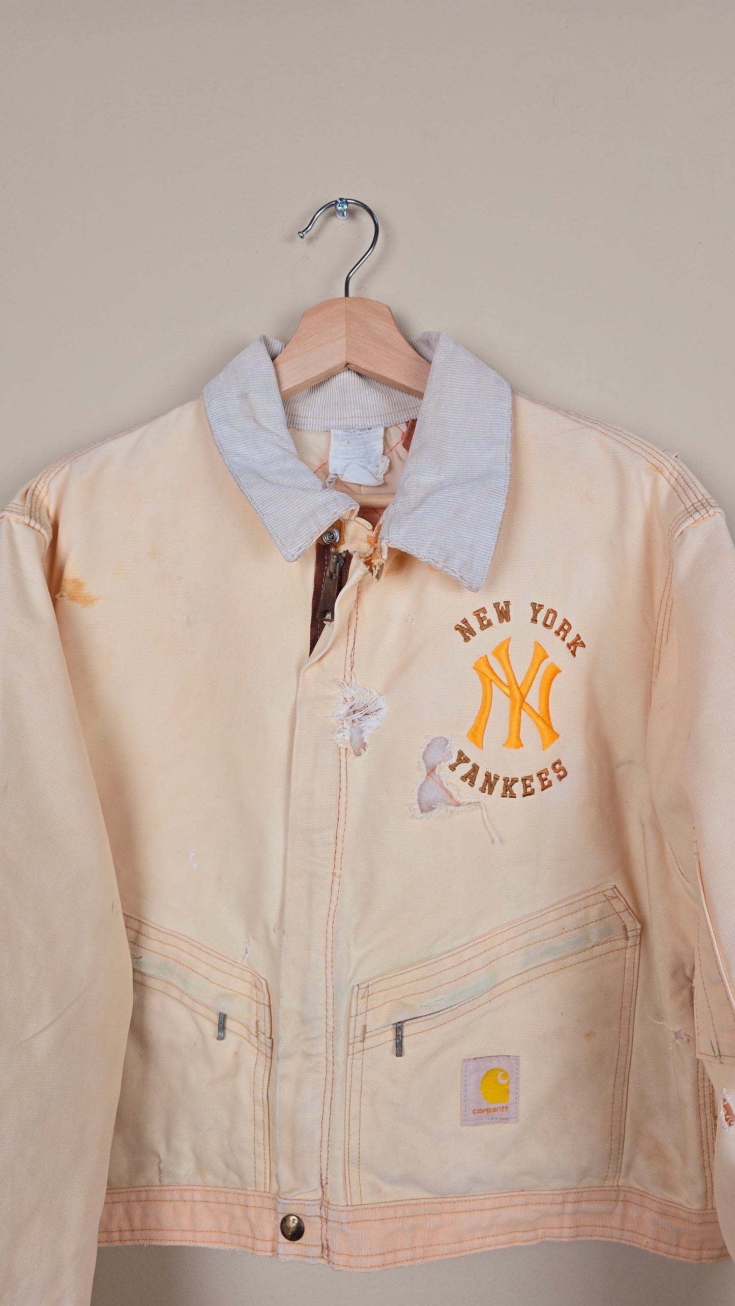 Vintage Carhartt X NY Yankees Cropped Jacket | Beige - Size M (021)