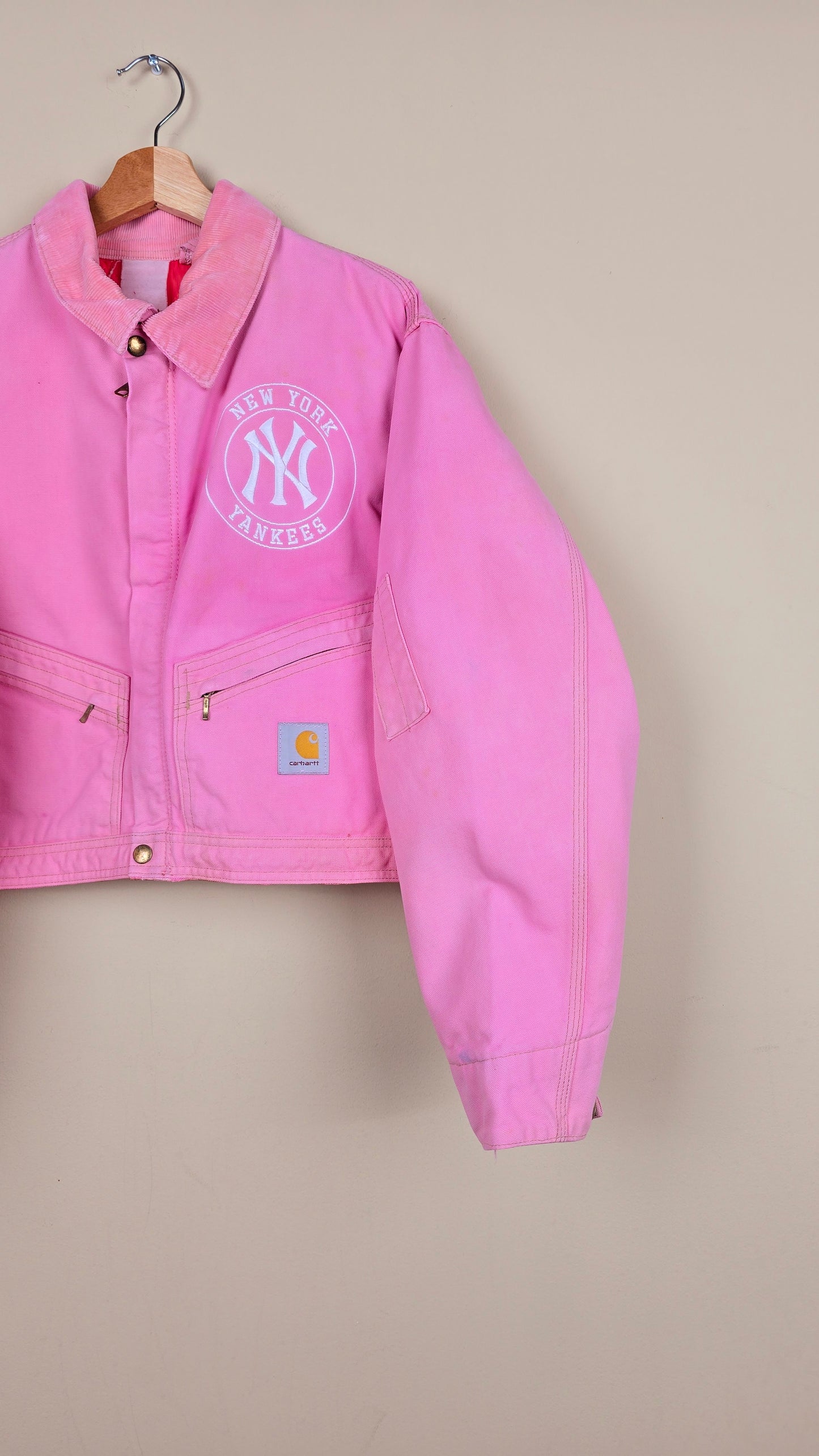 Vintage Carhartt X NY Yankees Cropped Jacket | Pink - Size M (026)