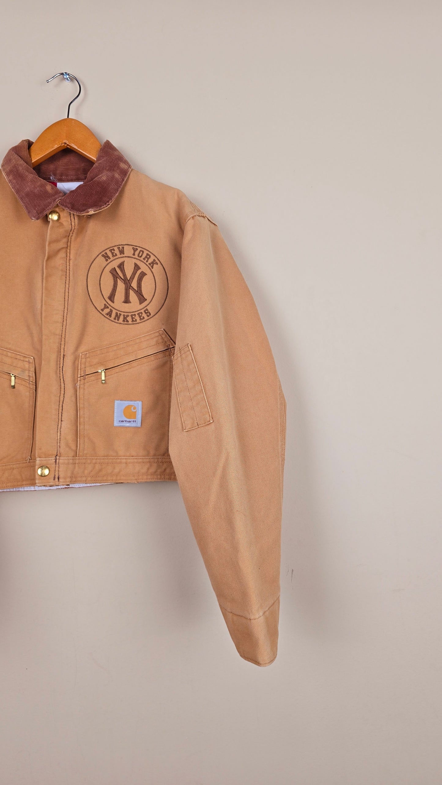 Vintage Carhartt X NY Yankees Cropped Jacket | Brown - Size S (029)