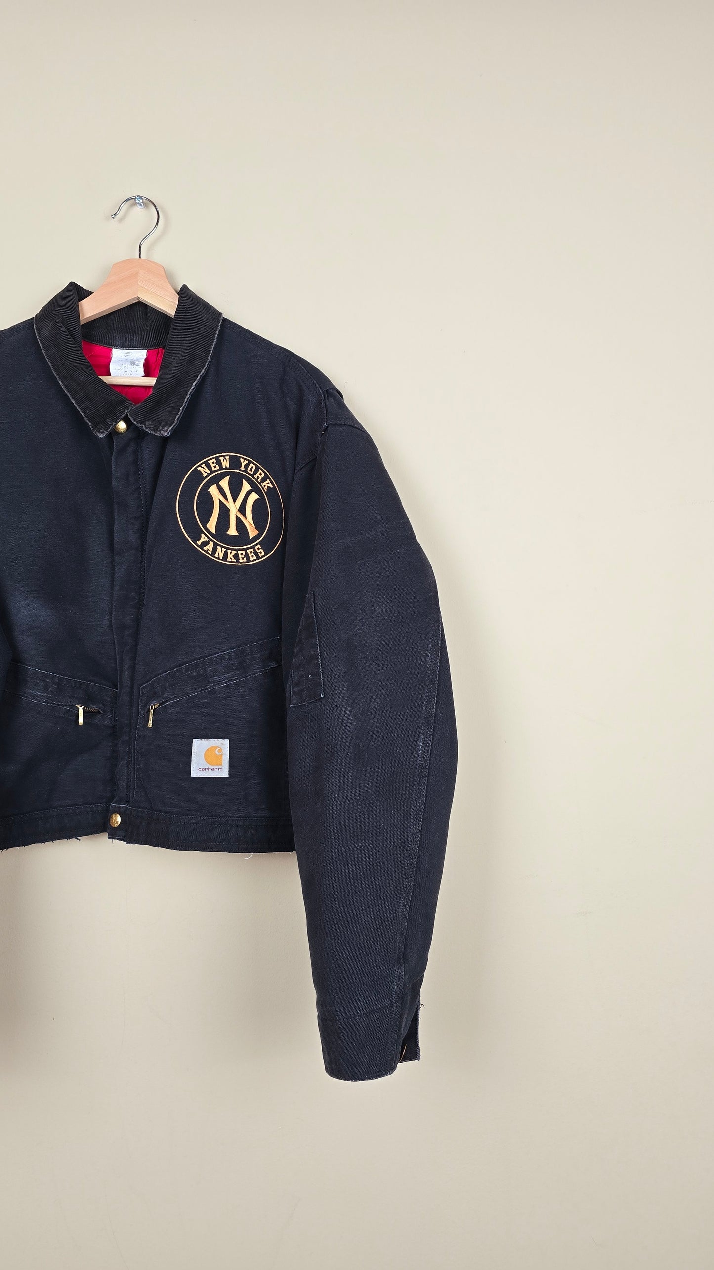Vintage Carhartt X NY Yankees Cropped Jacket | Black - Size 2xL (038)