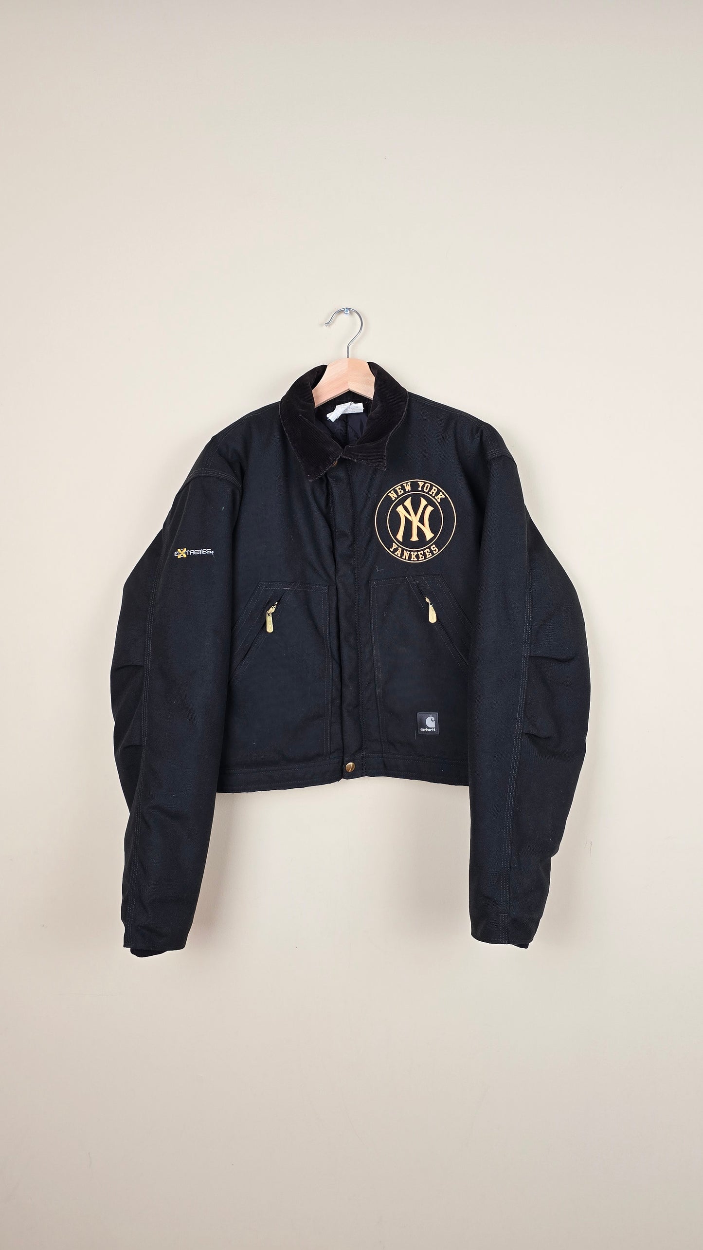Vintage Carhartt X NY Yankees Cropped Jacket | Jet Black - Size M (039)