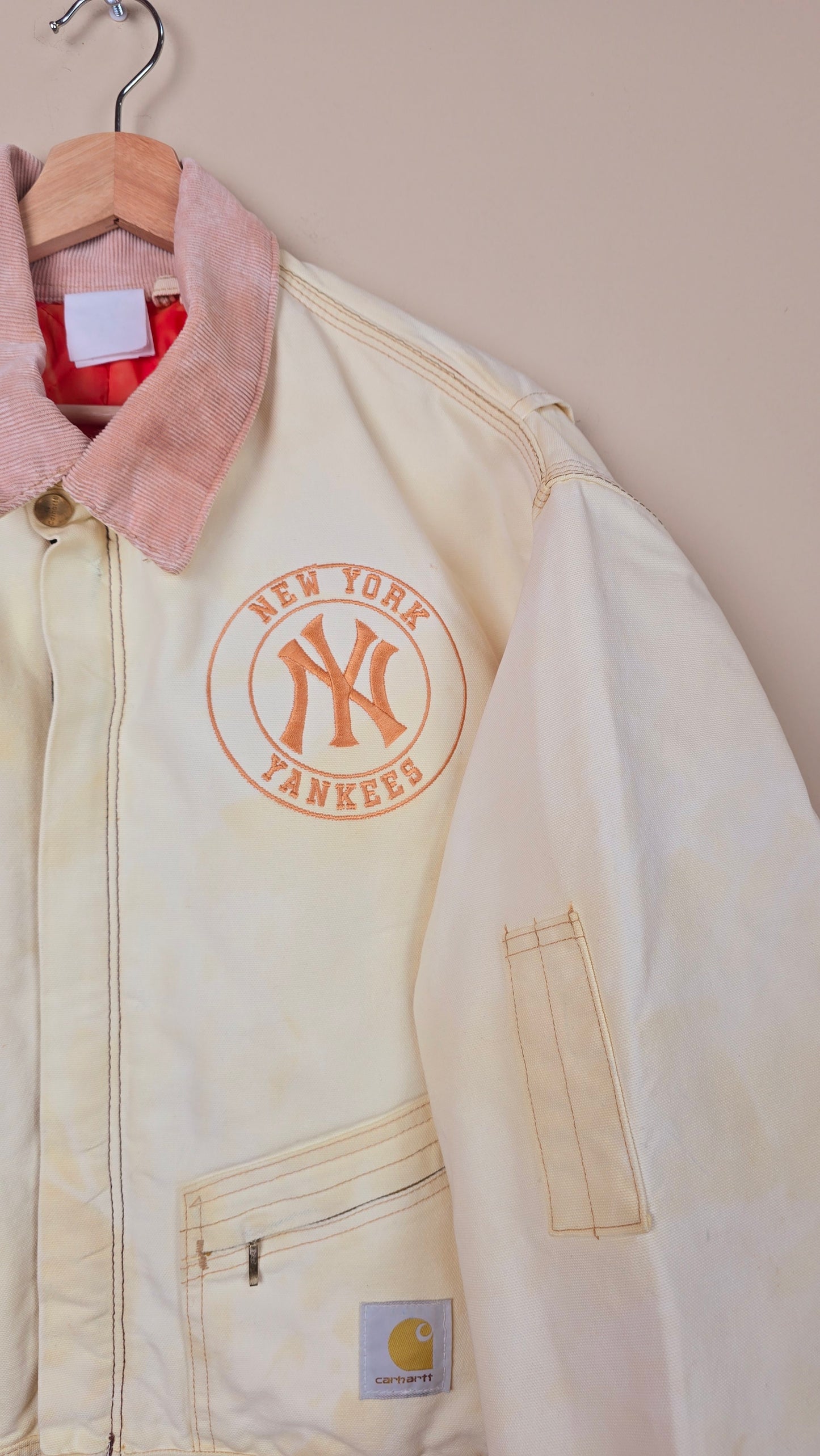 Vintage Carhartt X NY Yankees Cropped Jacket | Beige - Size xL (047)