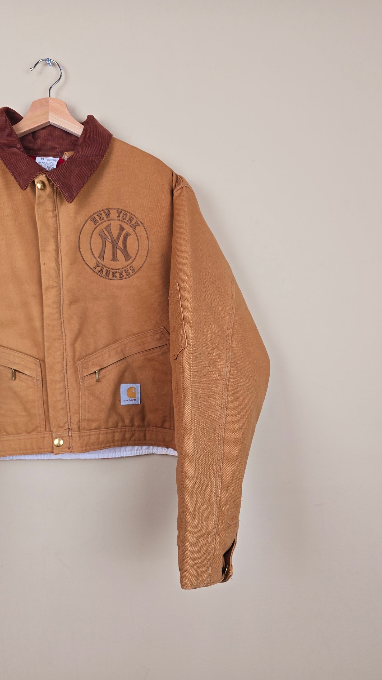 Vintage Carhartt X NY Yankees Cropped Jacket | Brown - Size xL (051)