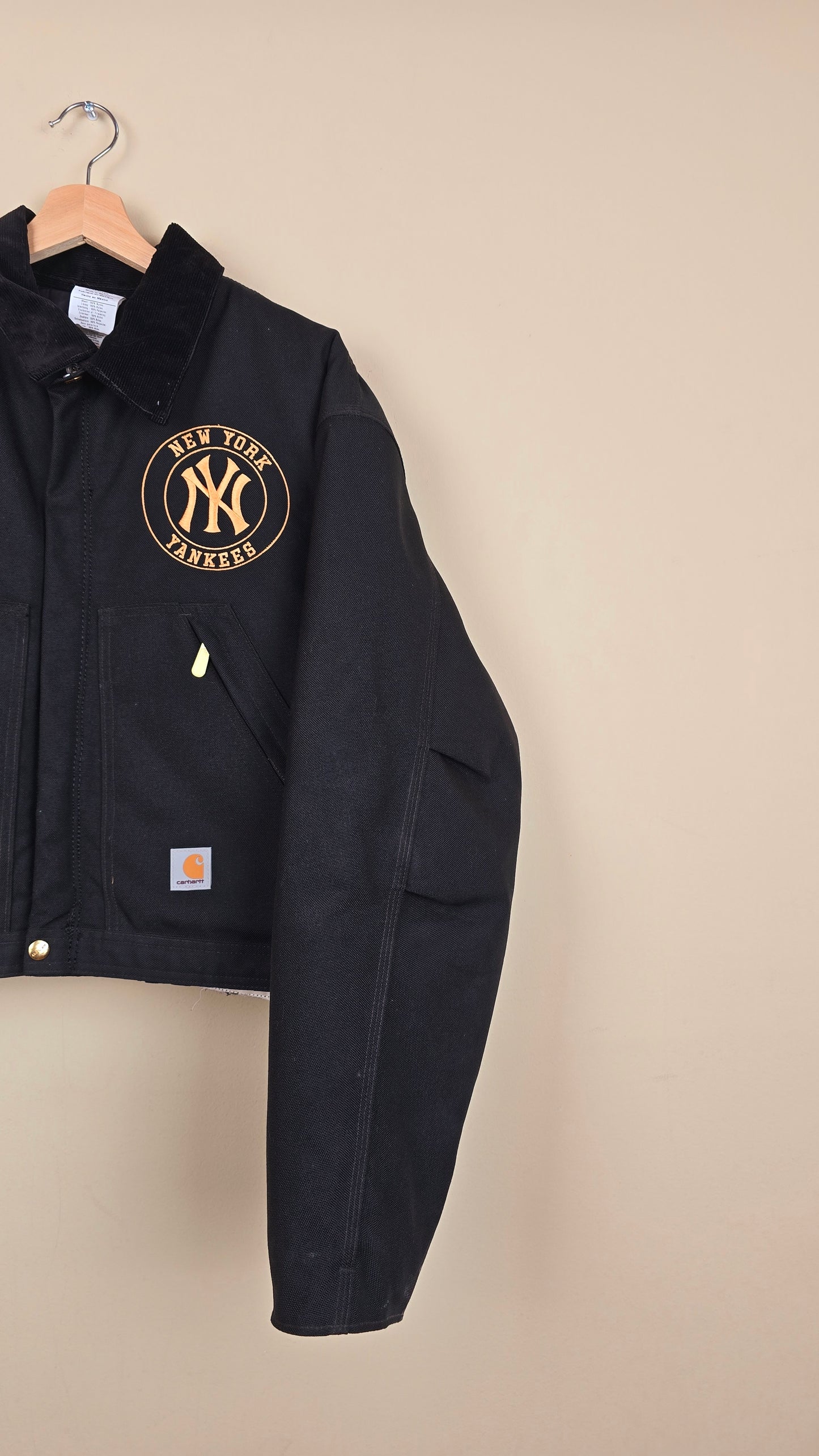 Vintage Carhartt X NY Yankees Cropped Jacket | Jet Black - Size L (056)