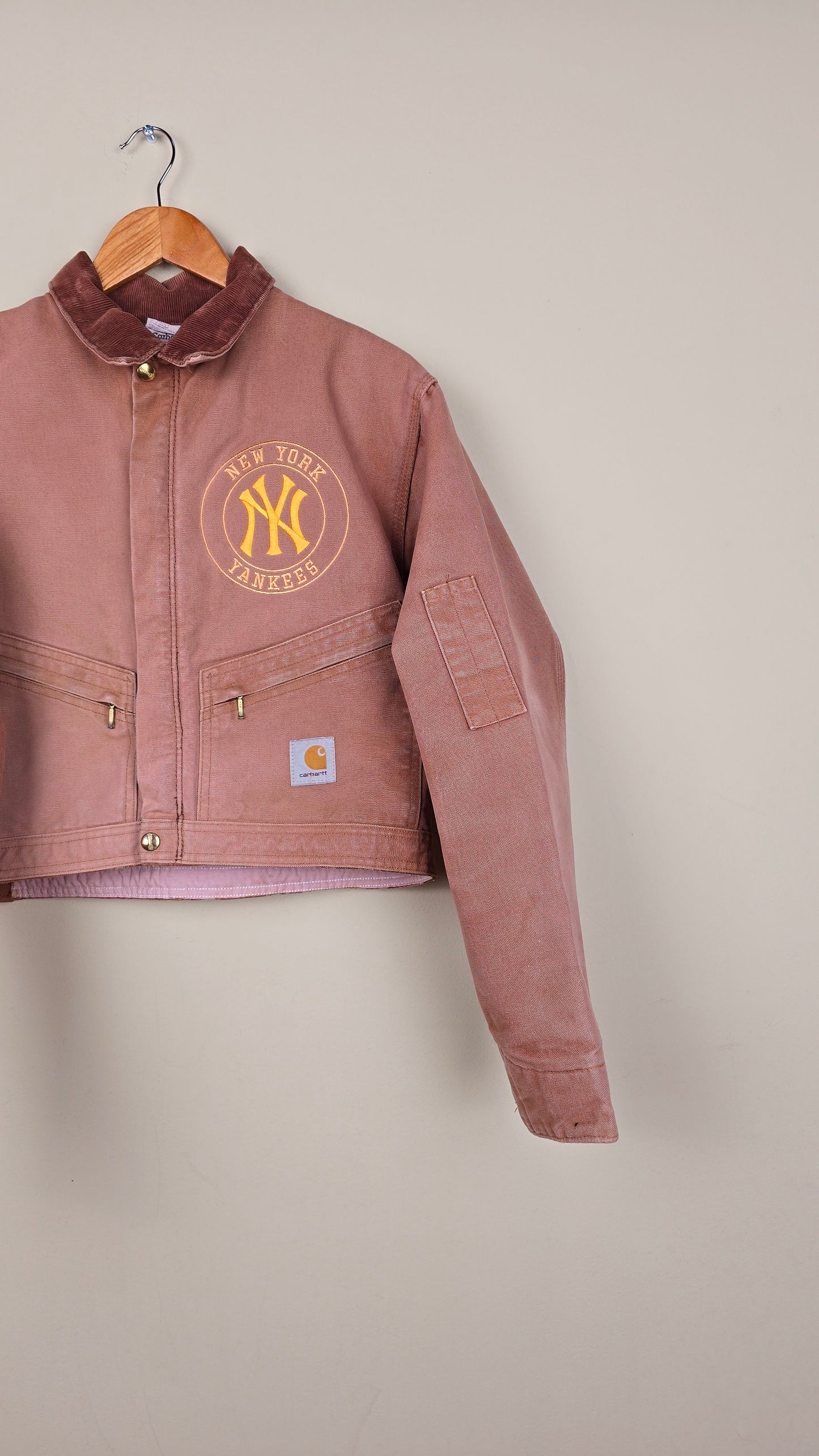 Vintage Carhartt X NY Yankees Cropped Jacket | Brown - Size M (067)