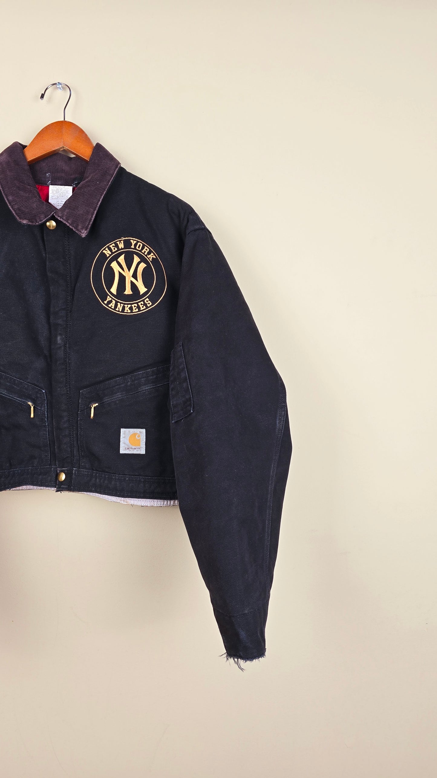 Vintage Carhartt X NY Yankees Cropped Jacket | Black - Size L (069)