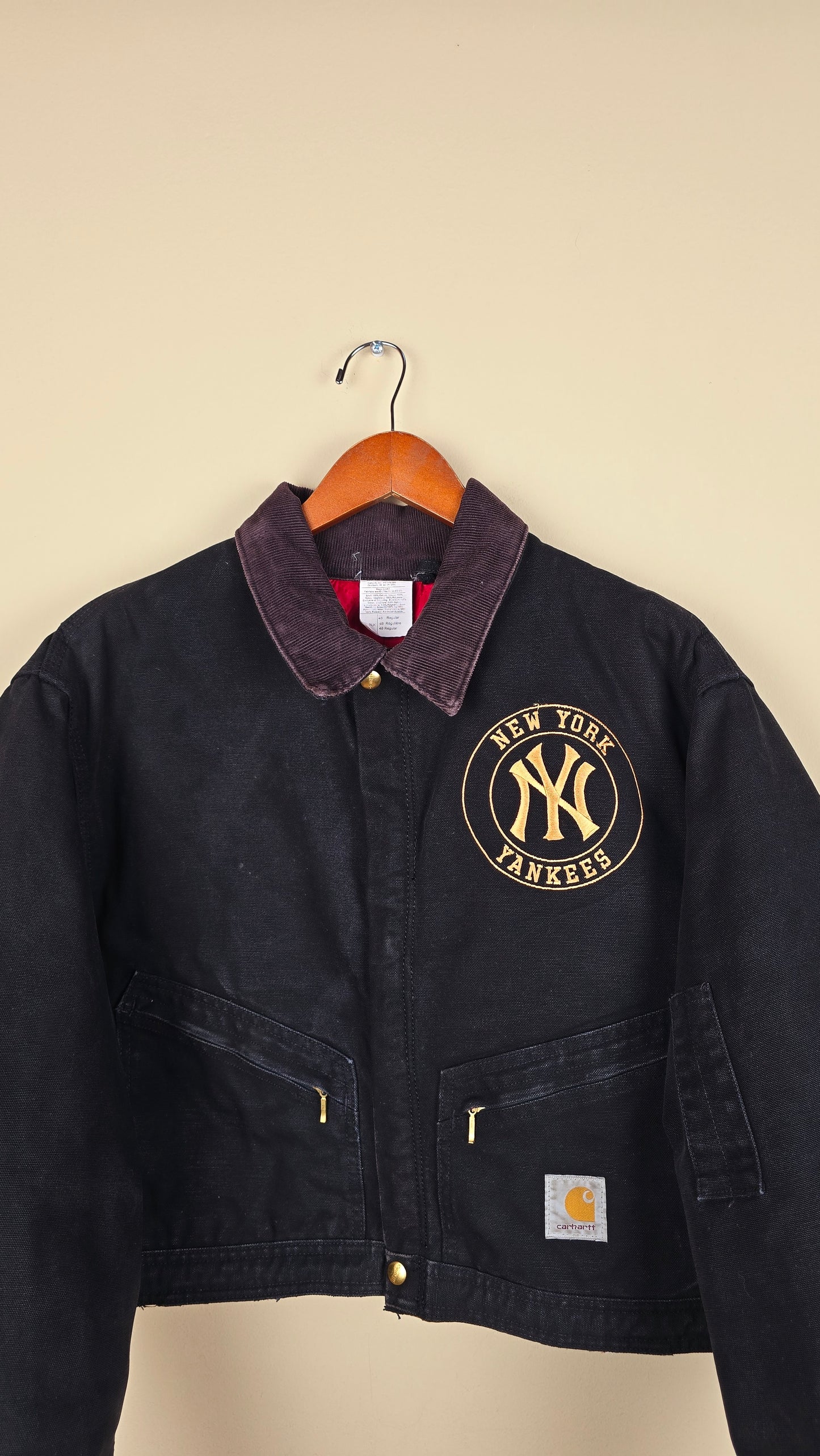 Vintage Carhartt X NY Yankees Cropped Jacket | Black - Size L (069)