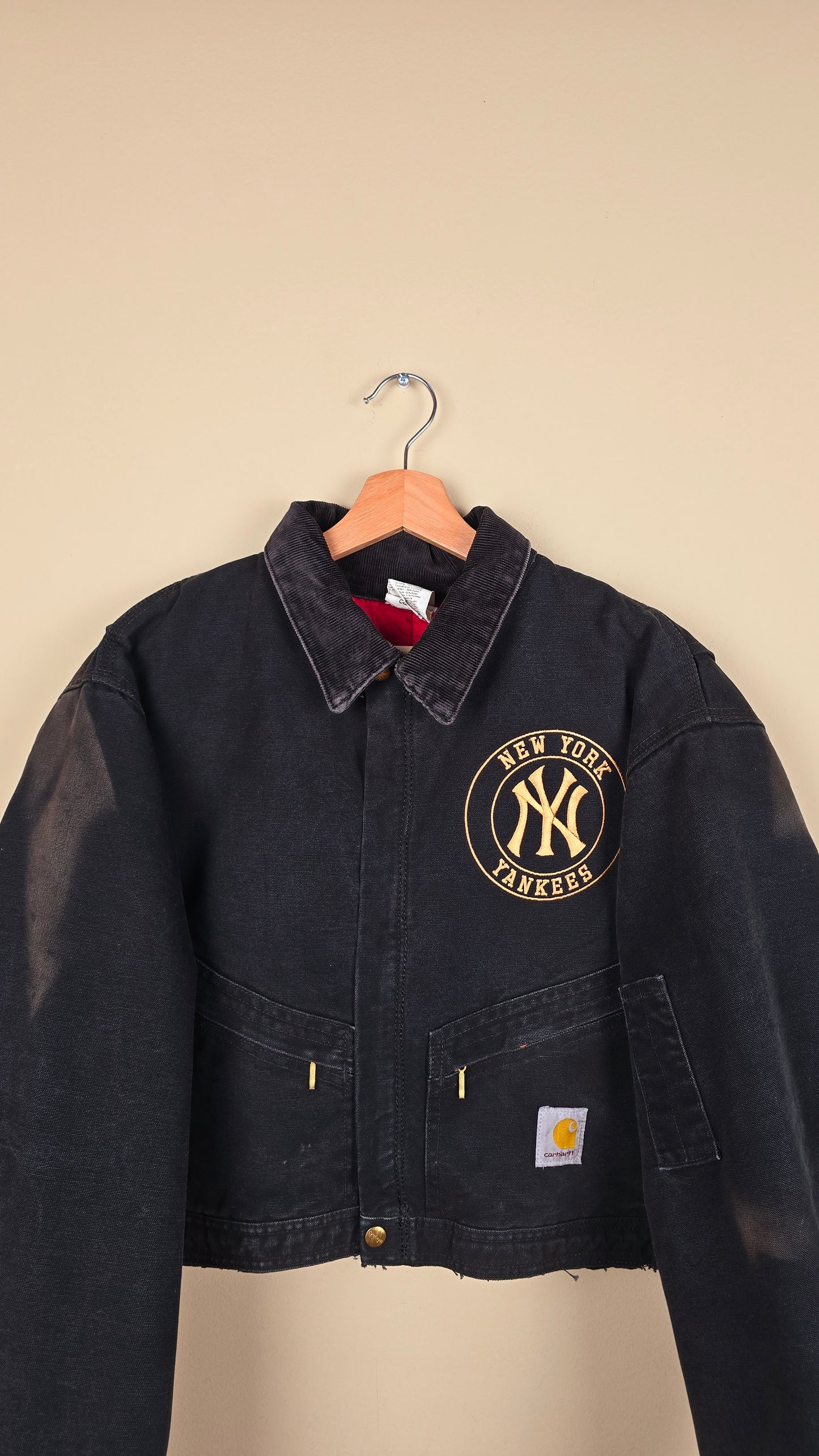 Vintage Carhartt X NY Yankees Cropped Jacket | Black - Size L (070)