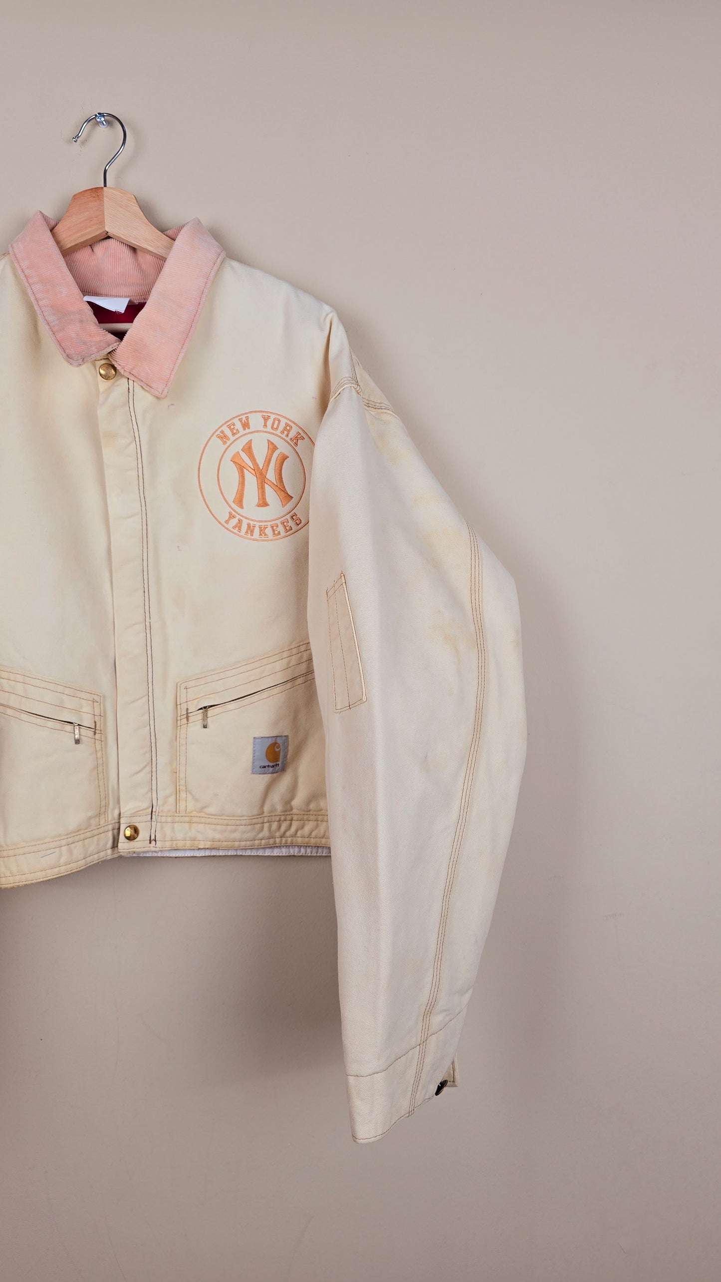Vintage Carhartt X NY Yankees Cropped Jacket | Beige - Size 2xL (071)