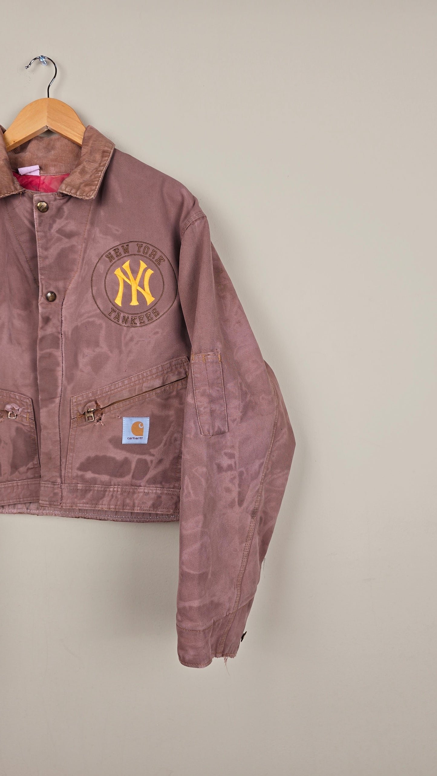 Vintage Carhartt X NY Yankees Cropped Jacket | Brown - Size M (078)