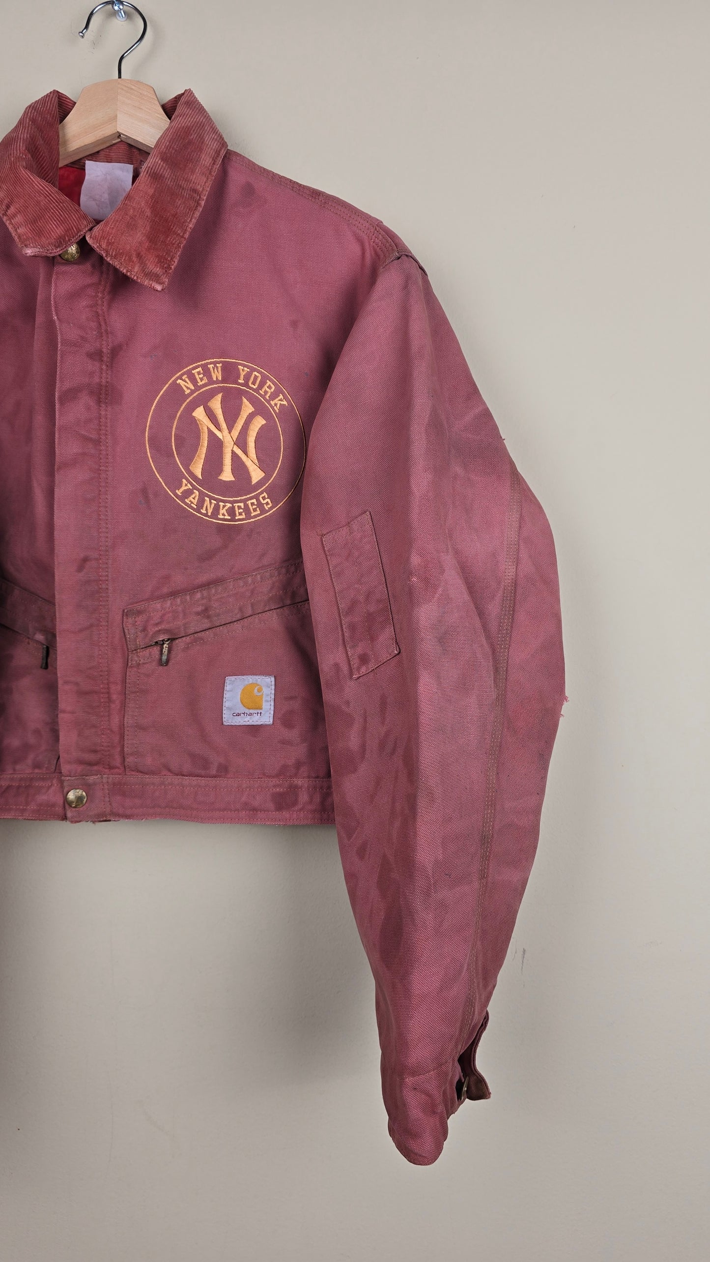 Vintage Carhartt X NY Yankees Cropped Jacket | Brown - Size M (085)