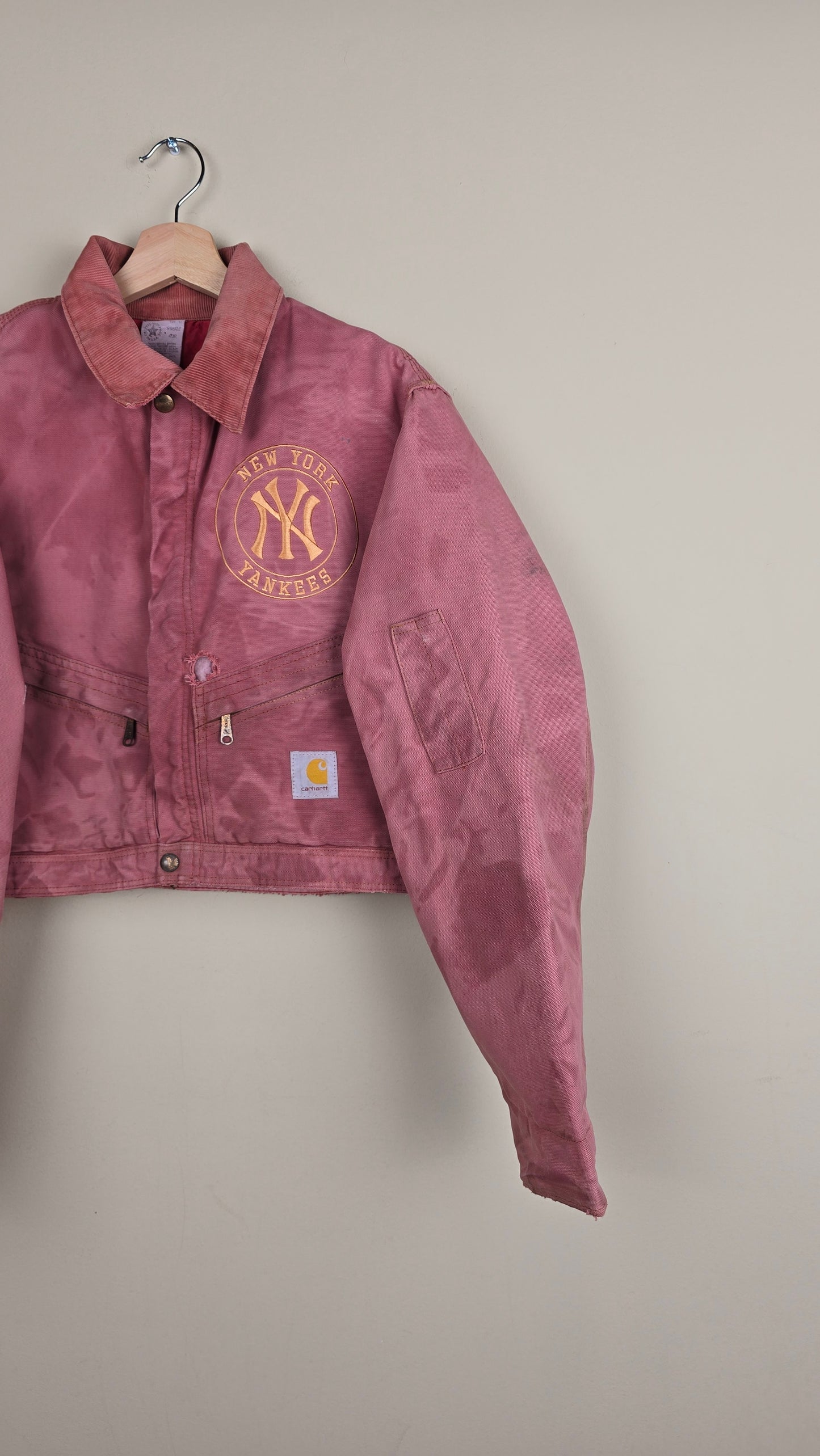 Vintage Carhartt X NY Yankees Cropped Jacket | Brown - Size S (087)