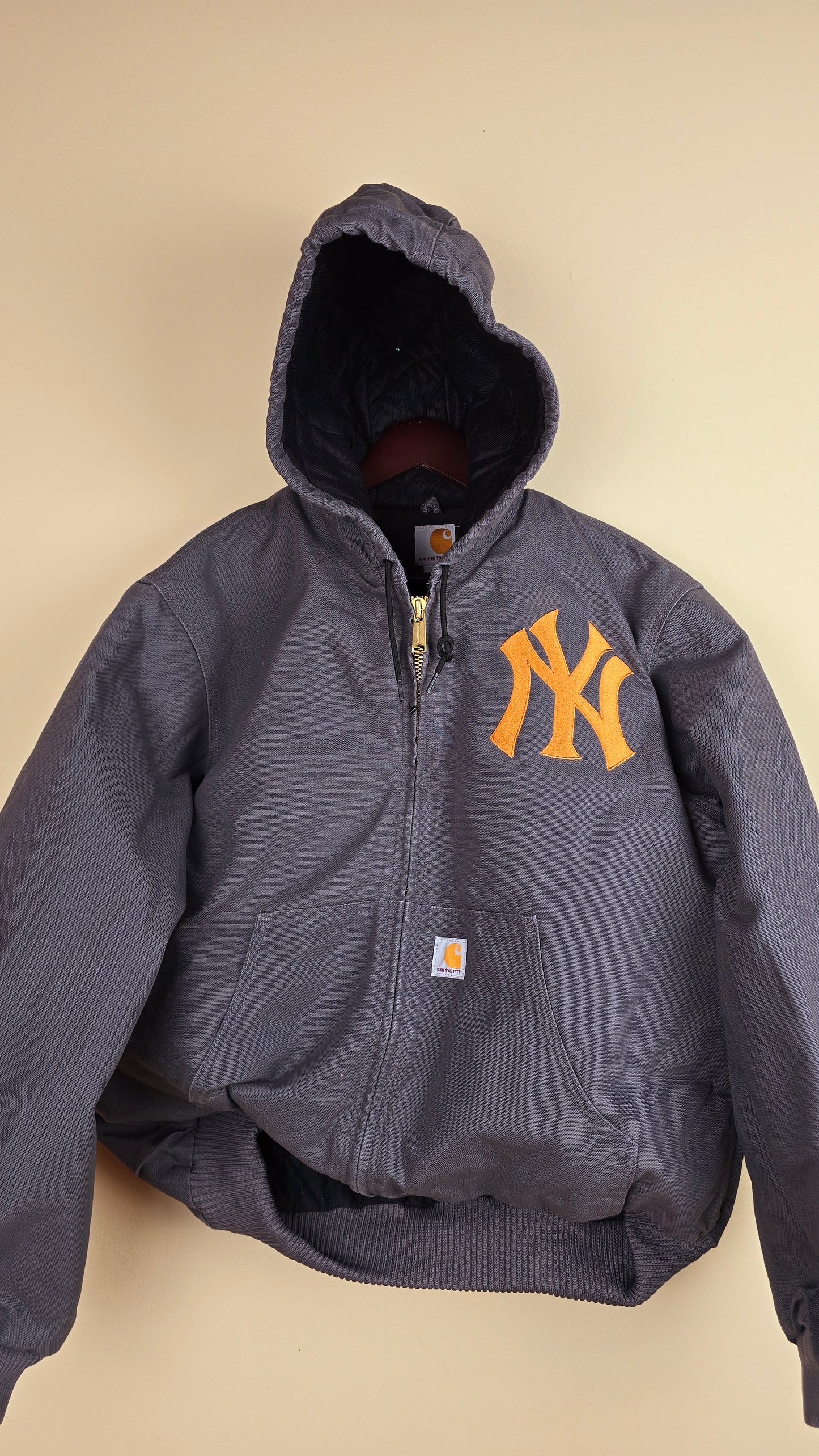 Vintage Carhartt x NY Hoodie Jacket | Grey | 2XL | 018