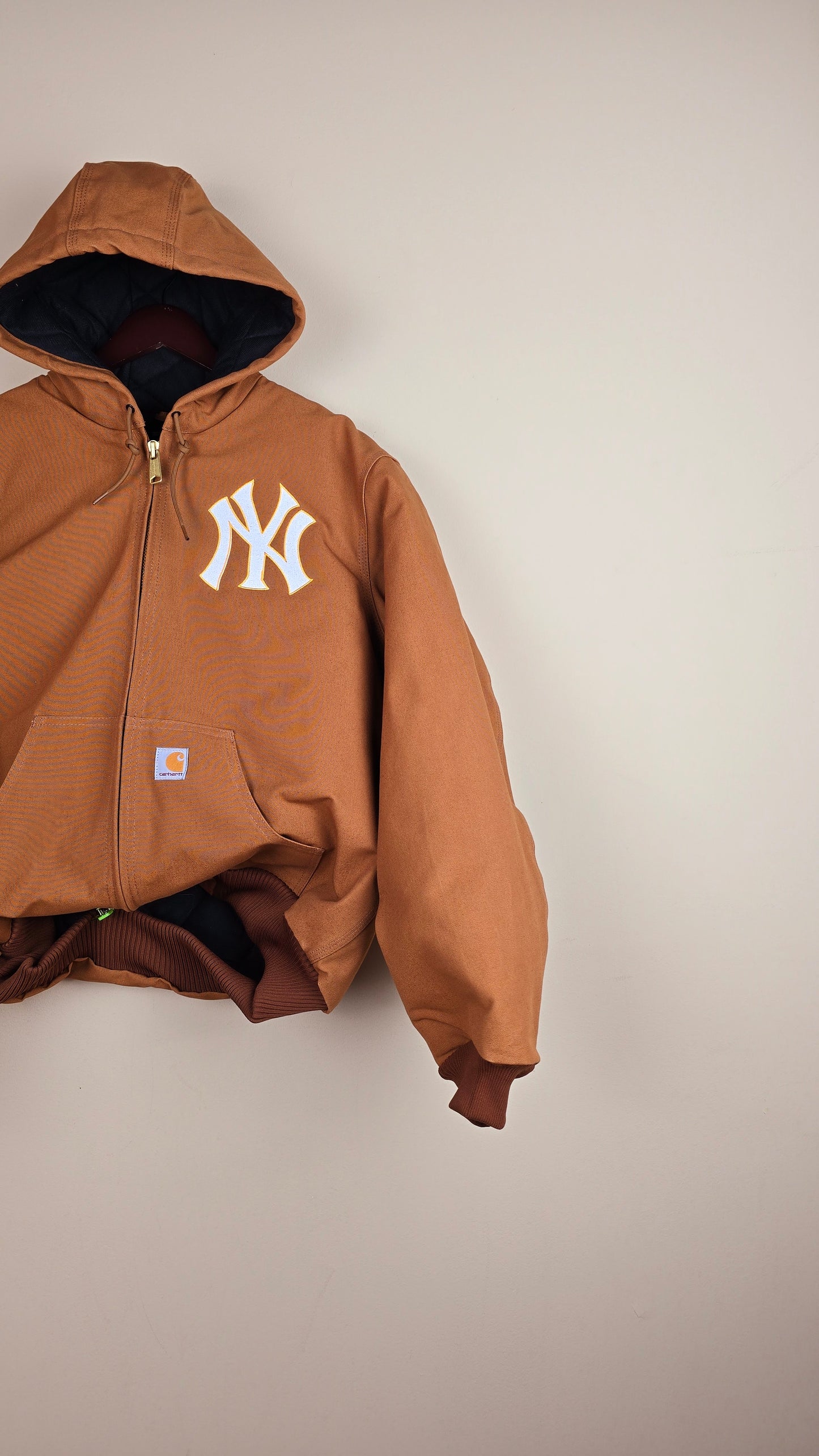 Vintage Carhartt x NY Hoodie Jacket | Classic Brown | 2XL | 021