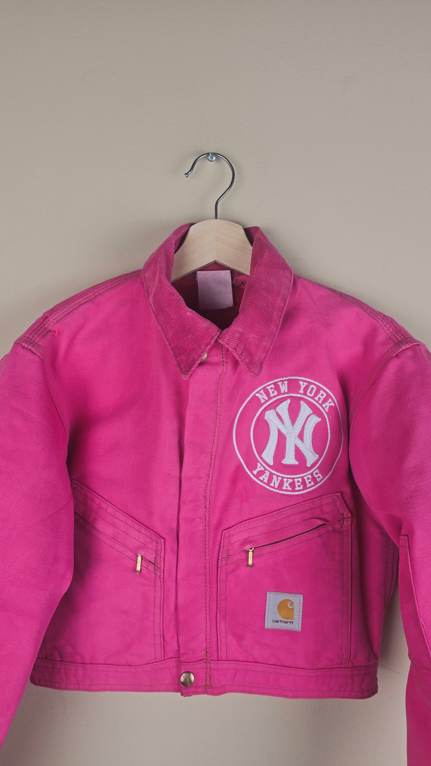 Vintage Carhartt X NY Yankees Cropped Jacket | Hot Pink | Size XS | OP17