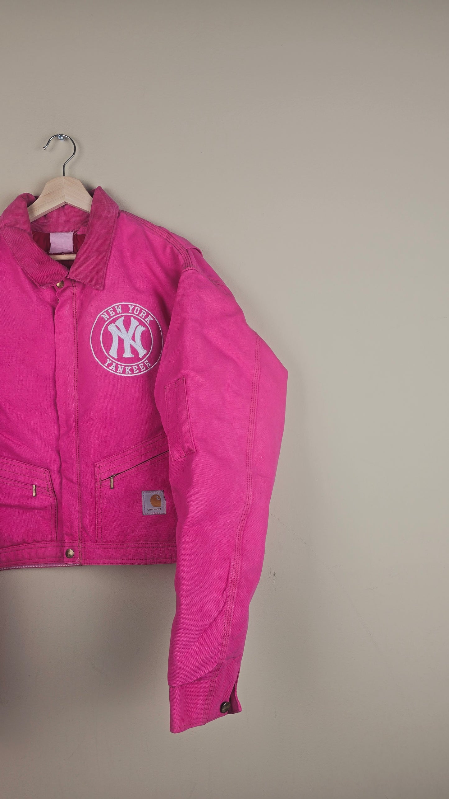 Vintage Carhartt X NY Yankees Cropped Jacket | Hot Pink | Size 2XL | OP18