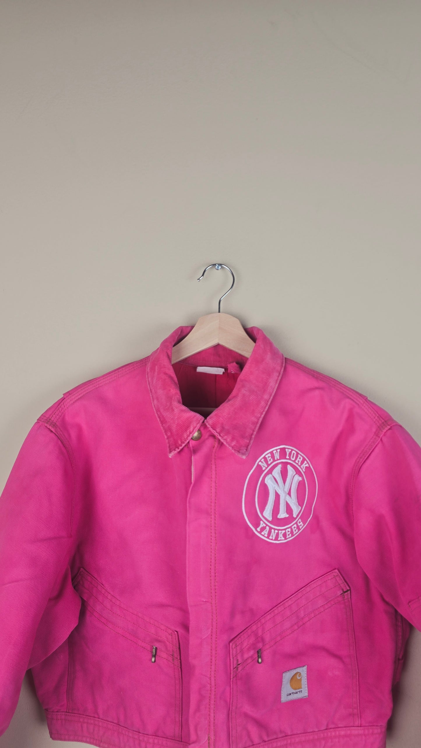 Vintage Carhartt X NY Yankees Cropped Jacket | Hot Pink | Size M | OP25