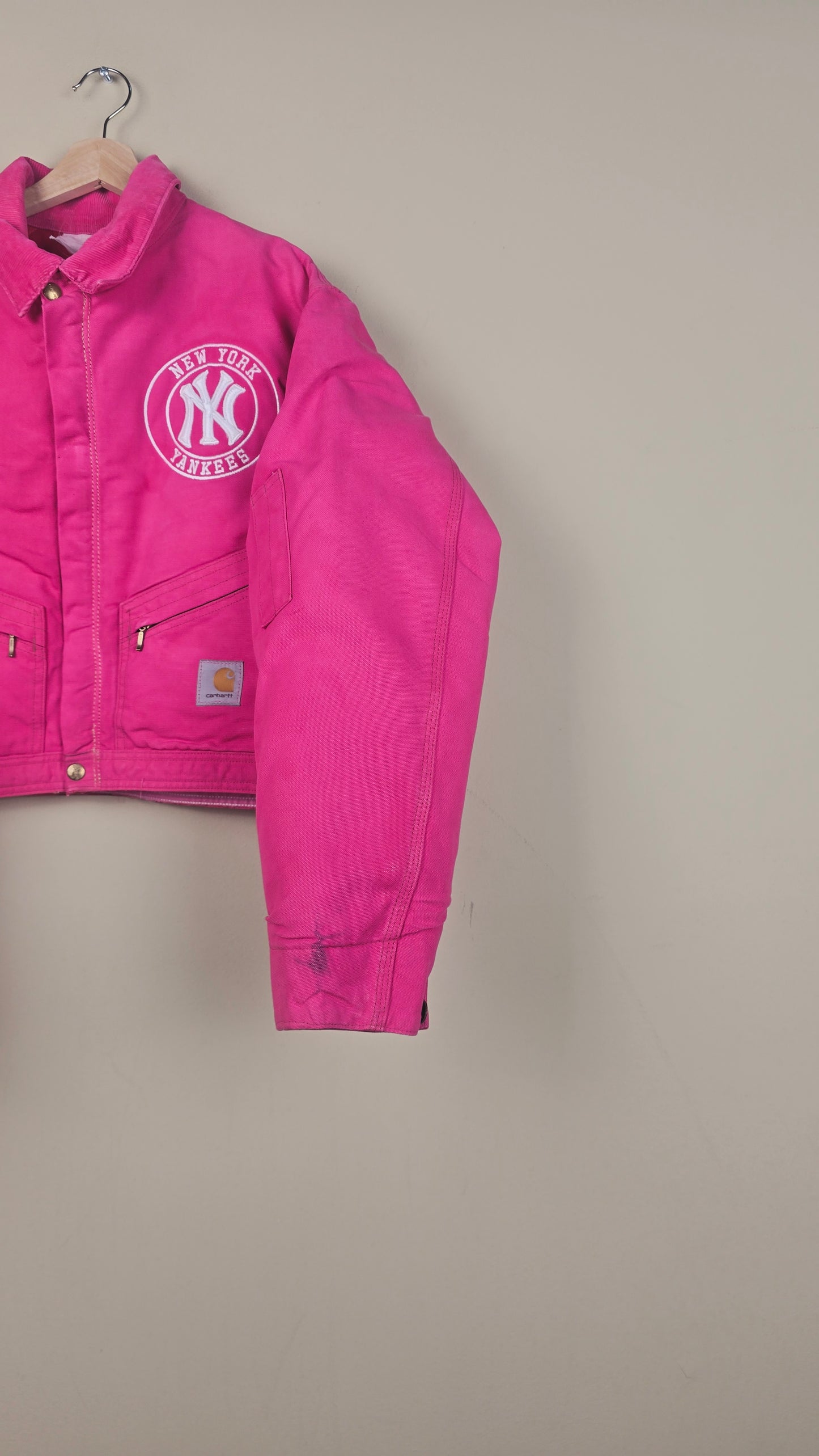 Vintage Carhartt X NY Yankees Cropped Jacket | Hot Pink | Size M/L | OP28