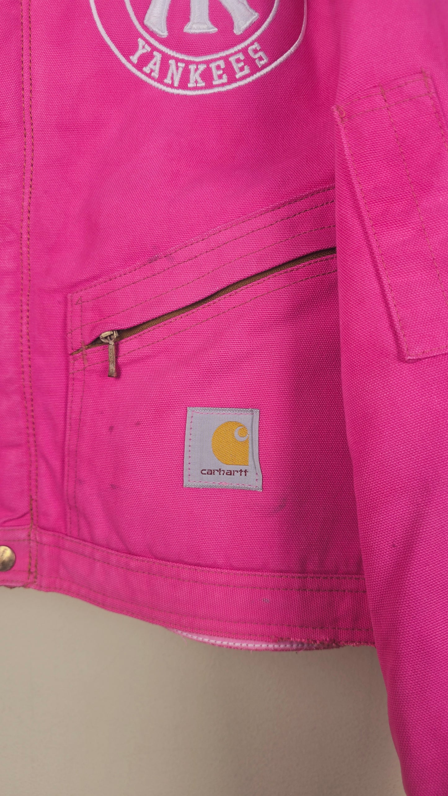 Vintage Carhartt X NY Yankees Cropped Jacket | Hot Pink | Size xL | OP29