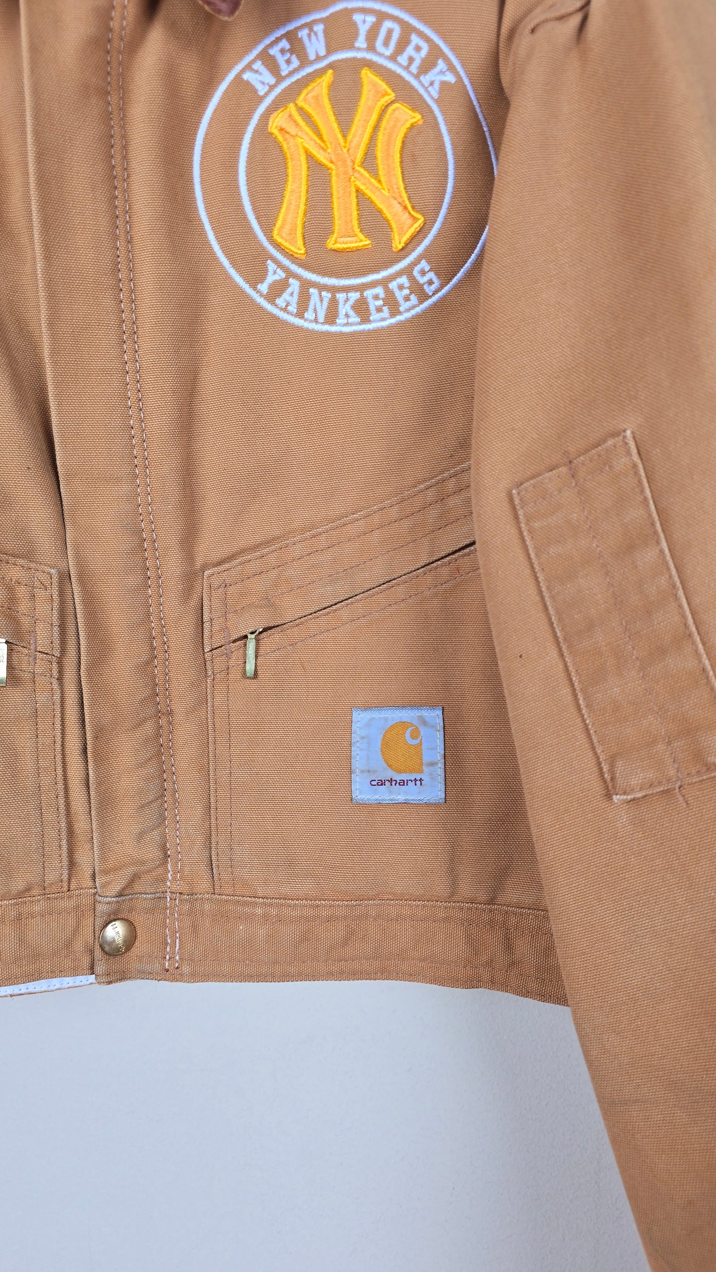 Vintage Carhartt X NY Yankees Cropped Jacket | Brown | Size S | OB5