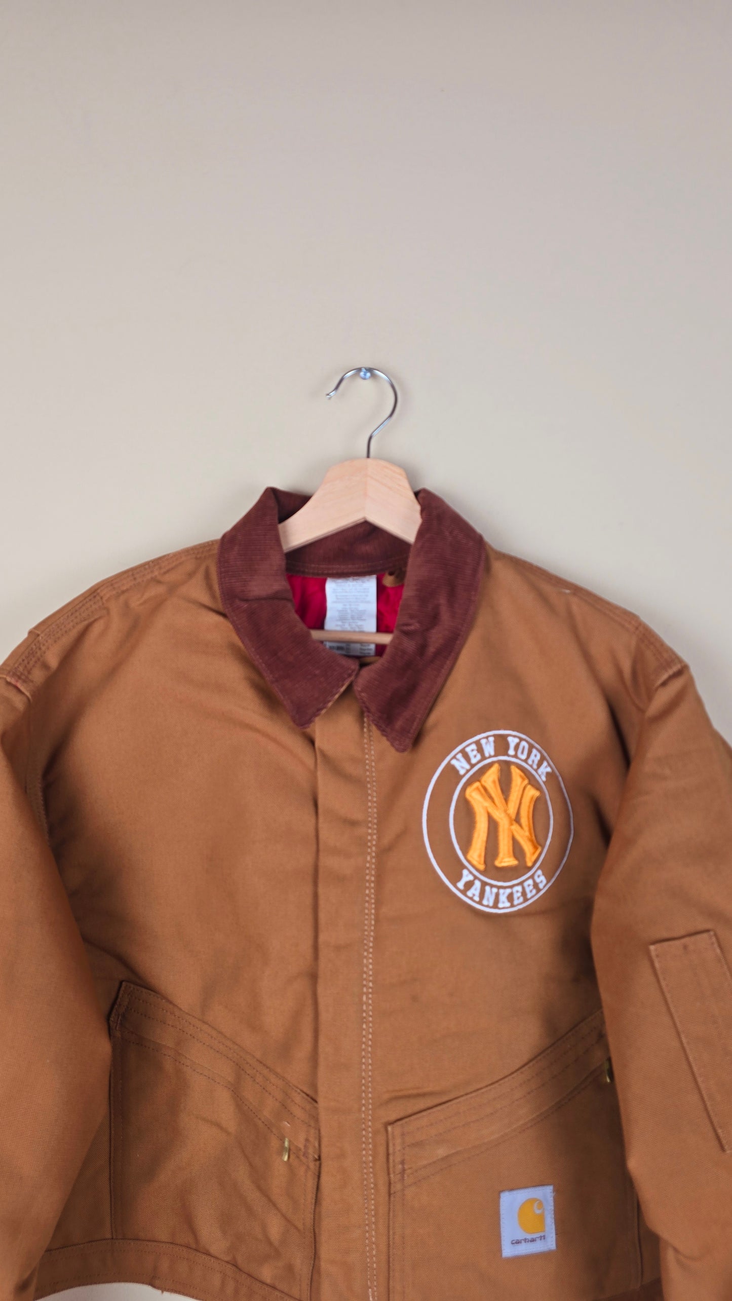 Vintage Carhartt X NY Yankees Cropped Jacket | Brown | Size 2xL | OB12