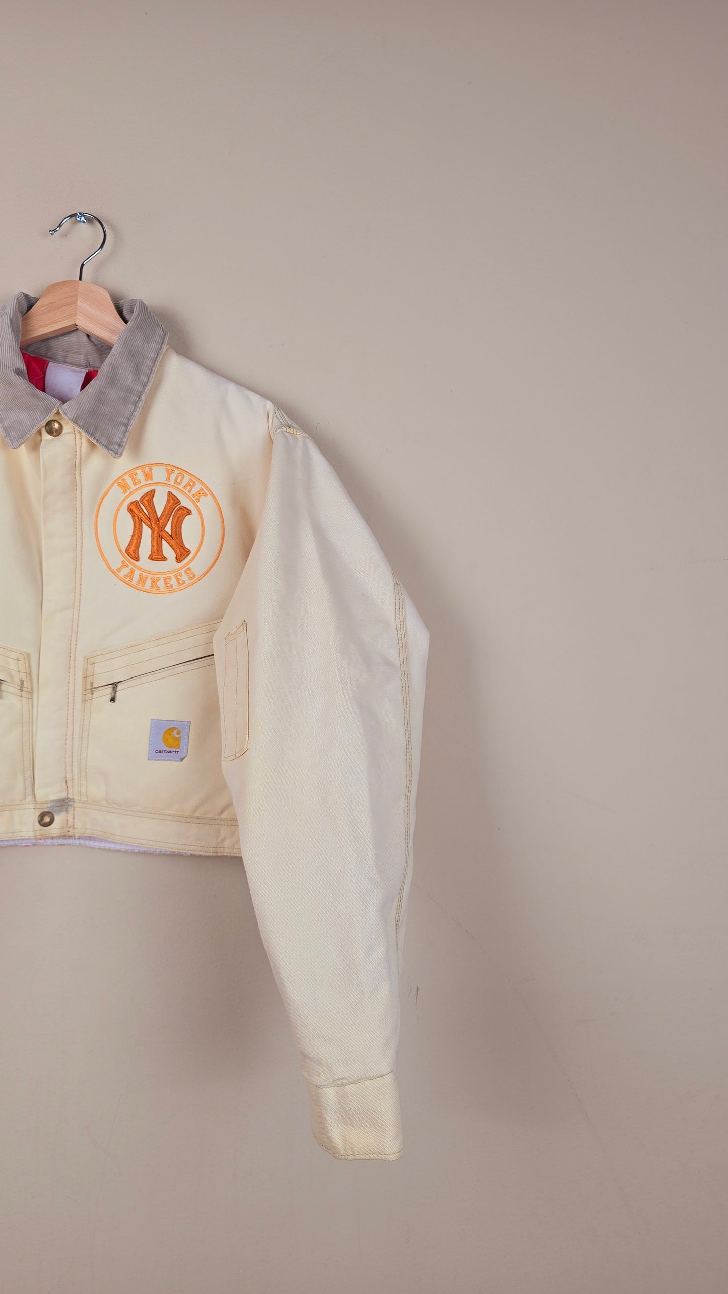 Vintage Carhartt X NY Yankees Cropped Jacket | Beige | Size S | OC3