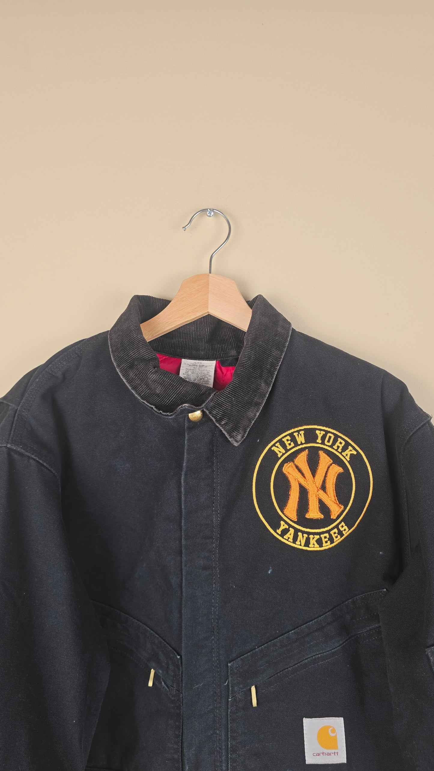 Vintage Carhartt X NY Yankees Cropped Jacket | Black | Size L/XL | OBL5