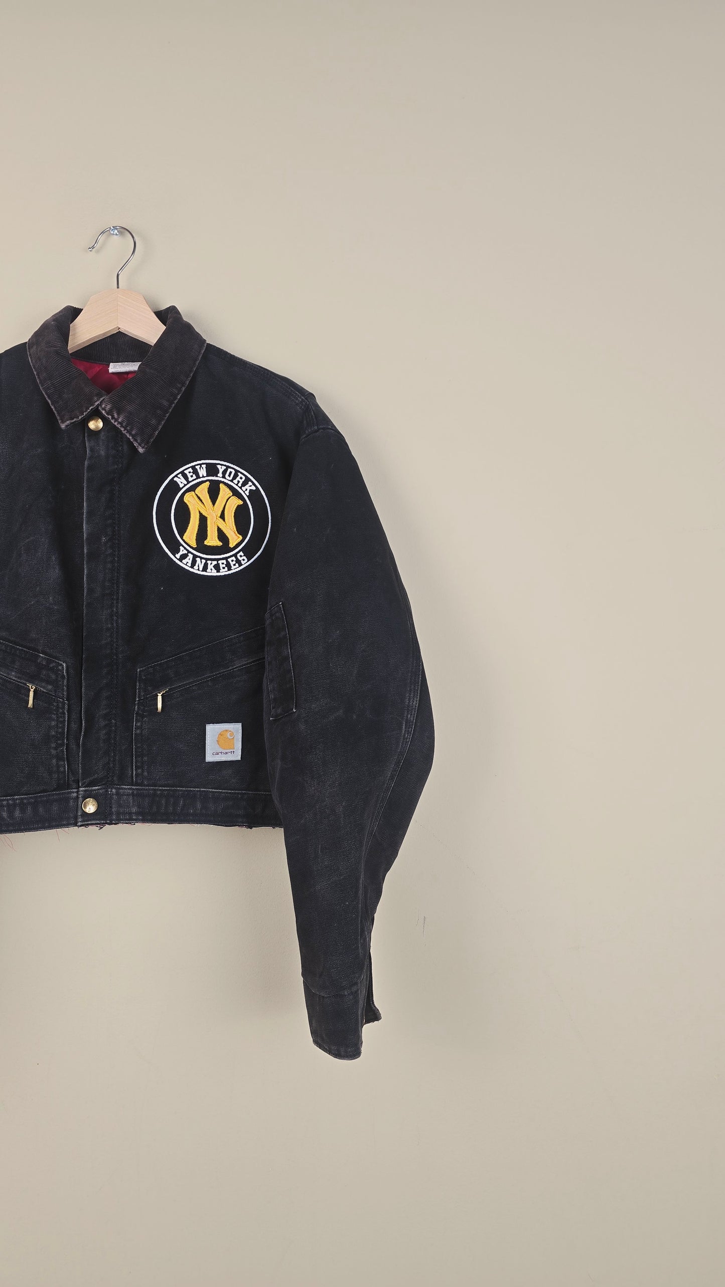 Vintage Carhartt X NY Yankees Cropped Jacket | Black | Size M | OBL8