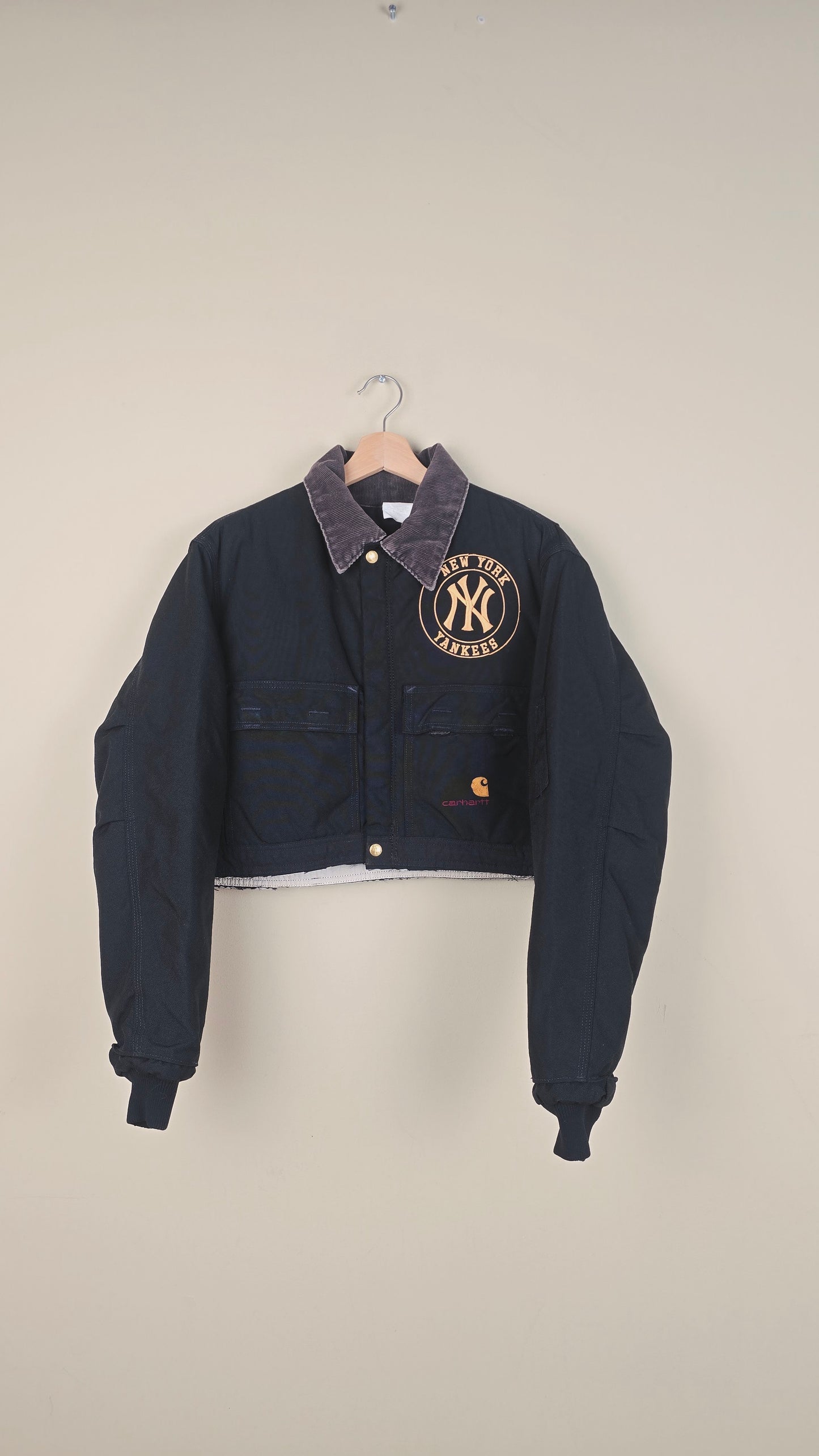 Vintage Carhartt X NY Yankees Cropped Jacket | Black | Size M | OBL11