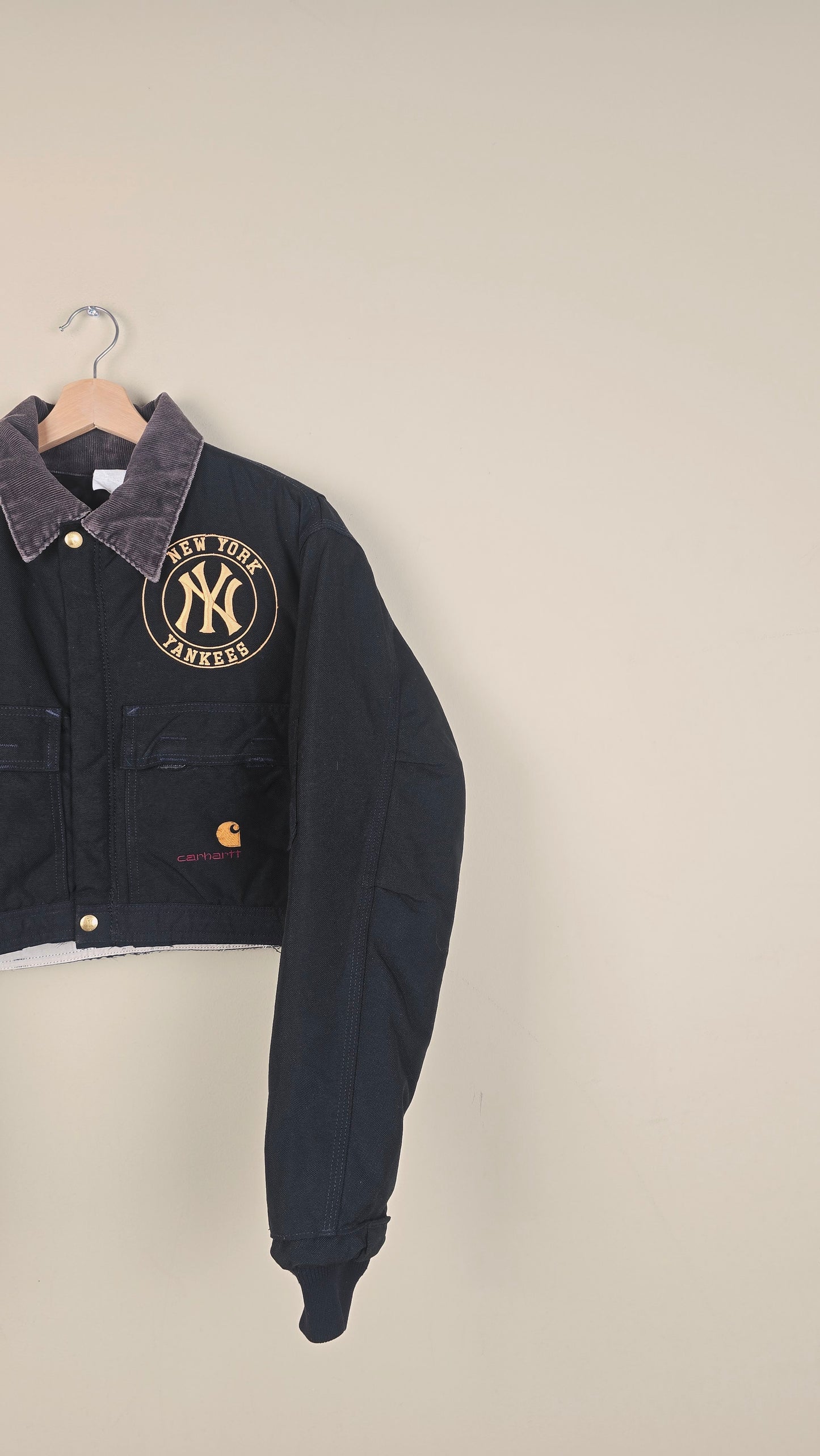 Vintage Carhartt X NY Yankees Cropped Jacket | Black | Size M | OBL11
