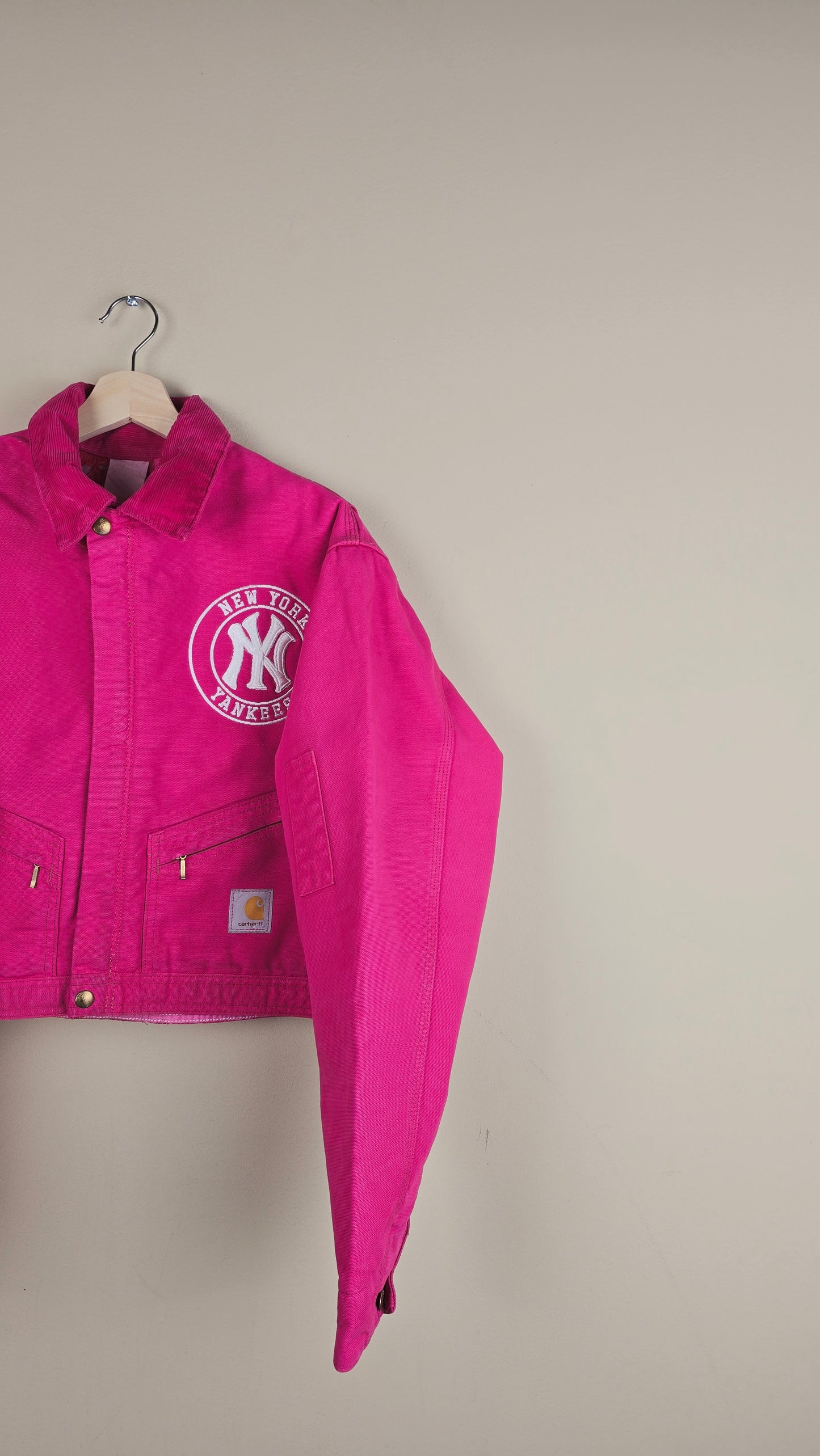 Vintage Carhartt X NY Yankees Cropped Jacket | Hot Pink | Size M | OP40
