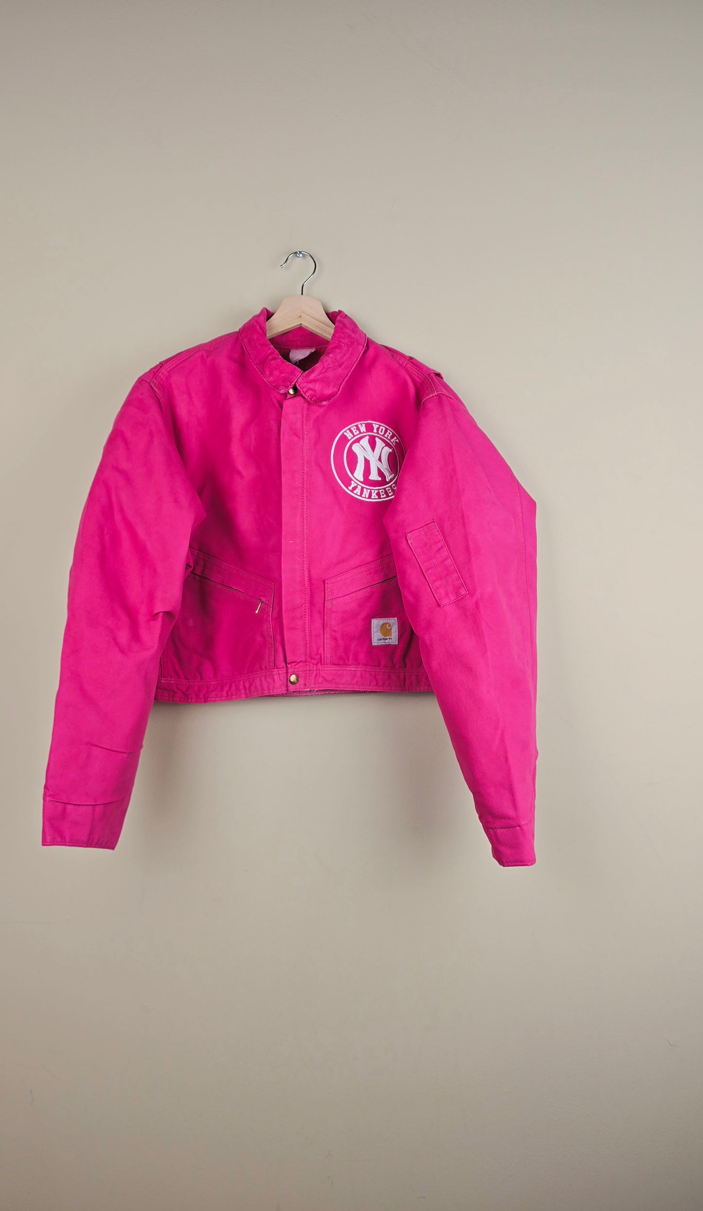 Vintage Carhartt X NY Yankees Cropped Jacket | Hot Pink | Size M/L | OP41