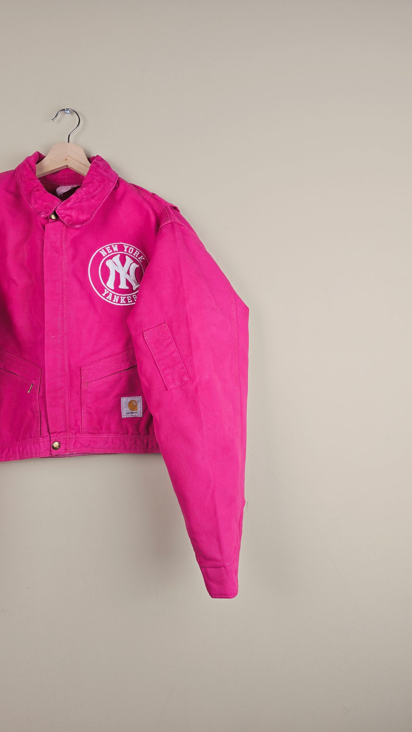 Vintage Carhartt X NY Yankees Cropped Jacket | Hot Pink | Size M/L | OP41
