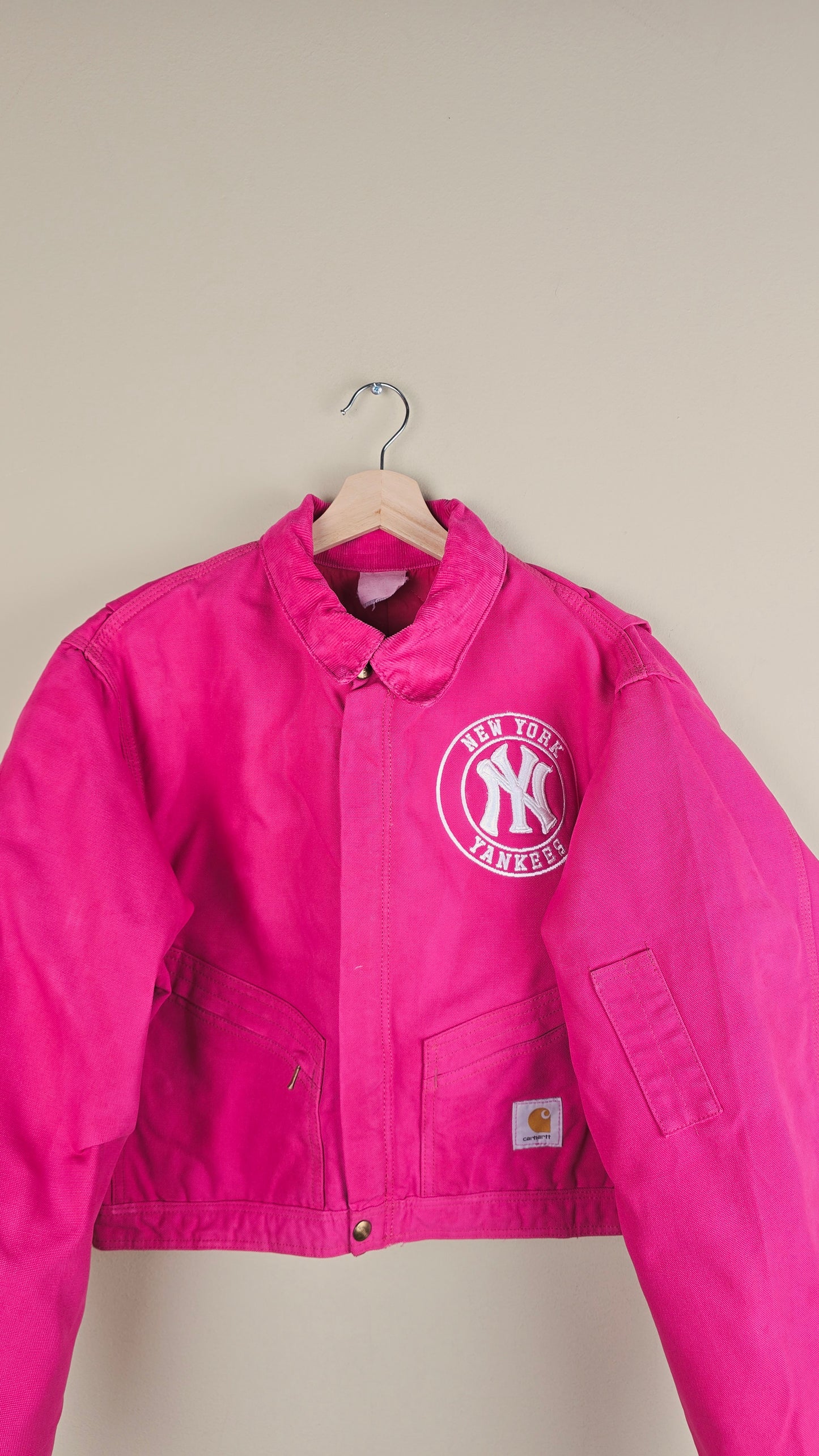 Vintage Carhartt X NY Yankees Cropped Jacket | Hot Pink | Size M/L | OP41