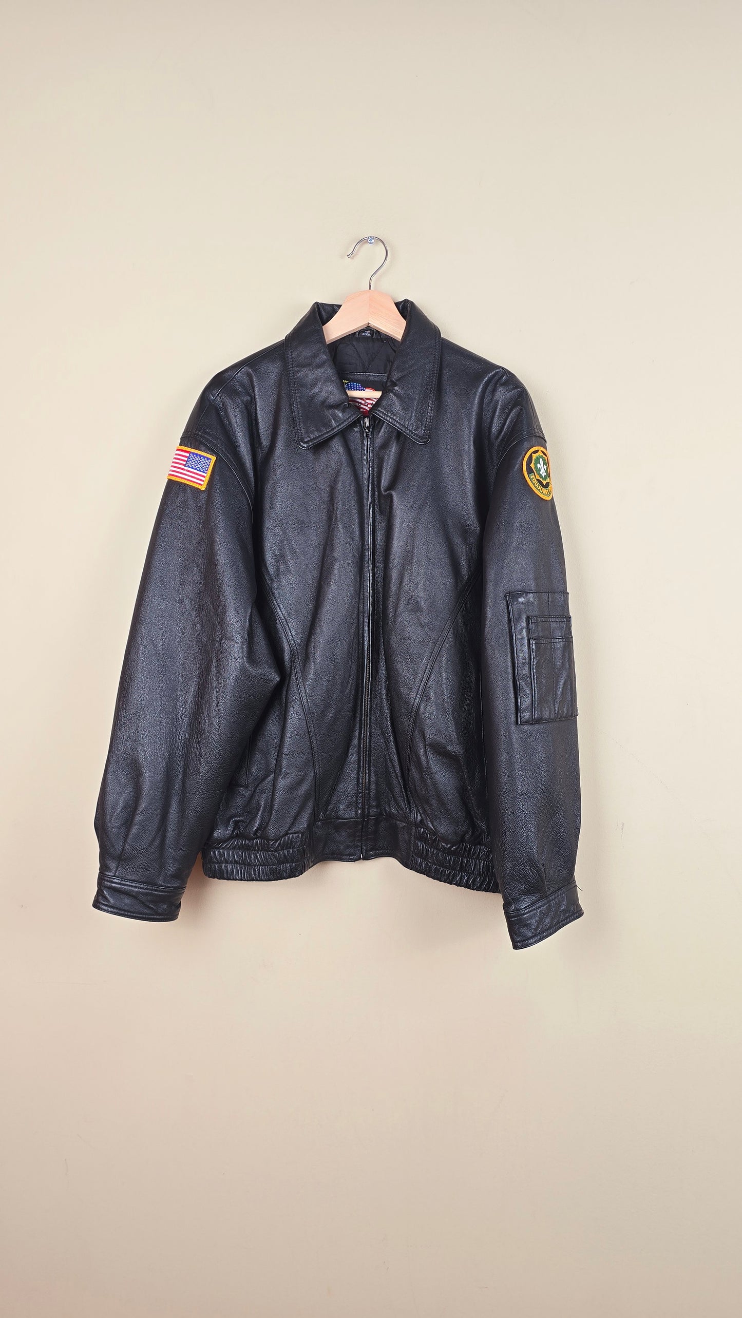 Vintage US Army Leather Black Jacket (Size L) | VET02
