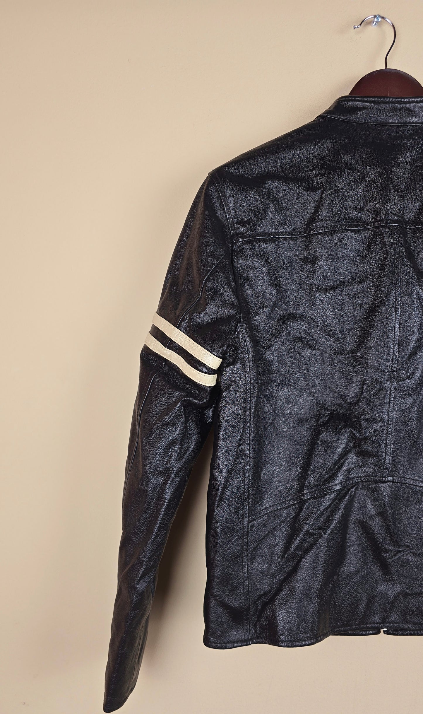 Vintage Wilson Women's Biker Leather Jacket (Size S) | IF02