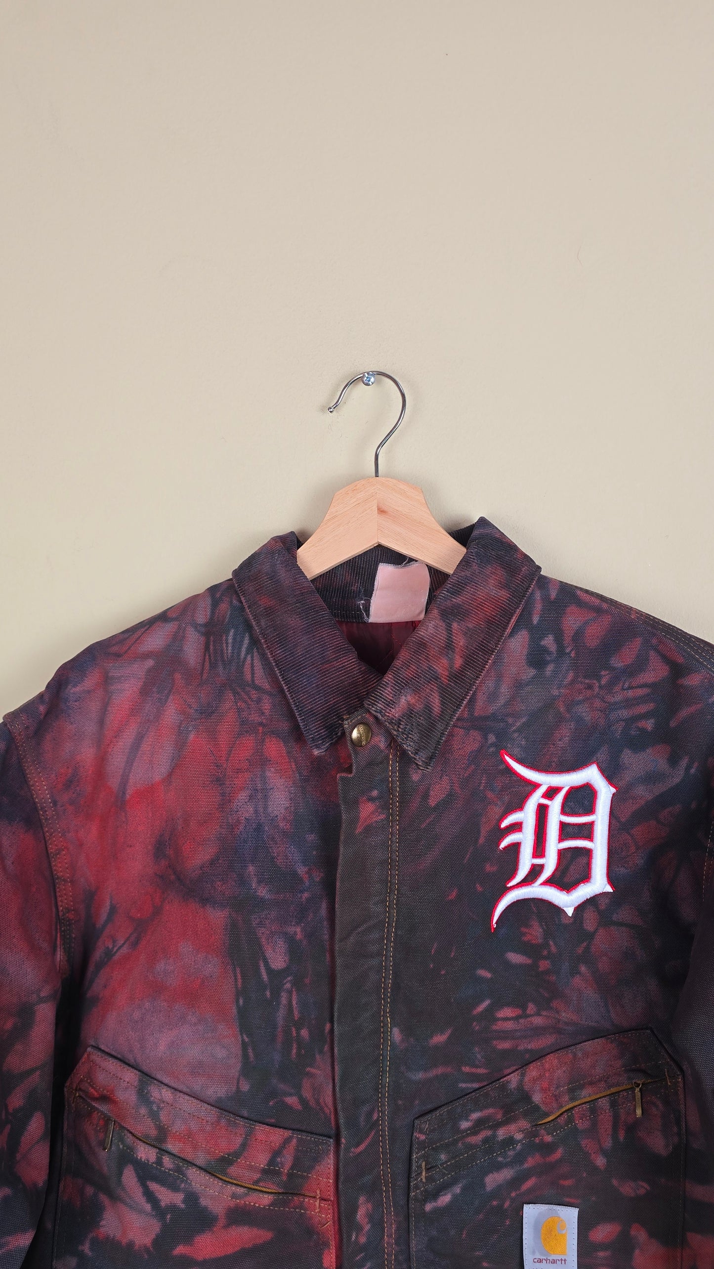 Vintage Carhartt X Detroit Cropped Jacket | Camo | Size L | 100