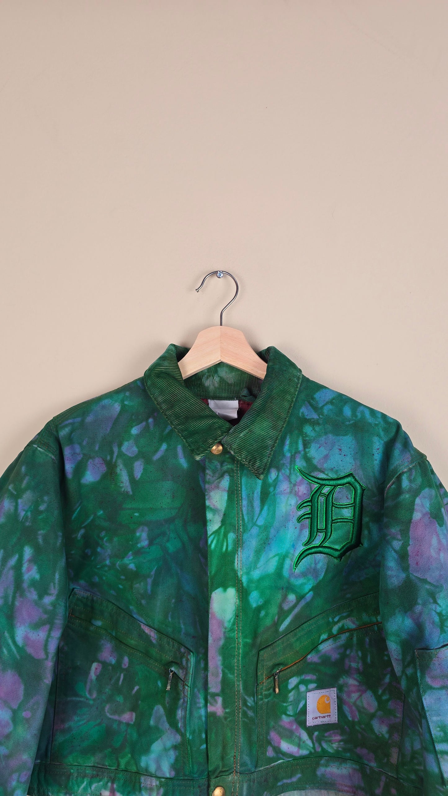 Vintage Carhartt X Detroit Cropped Jacket | Camo | Size M | 101