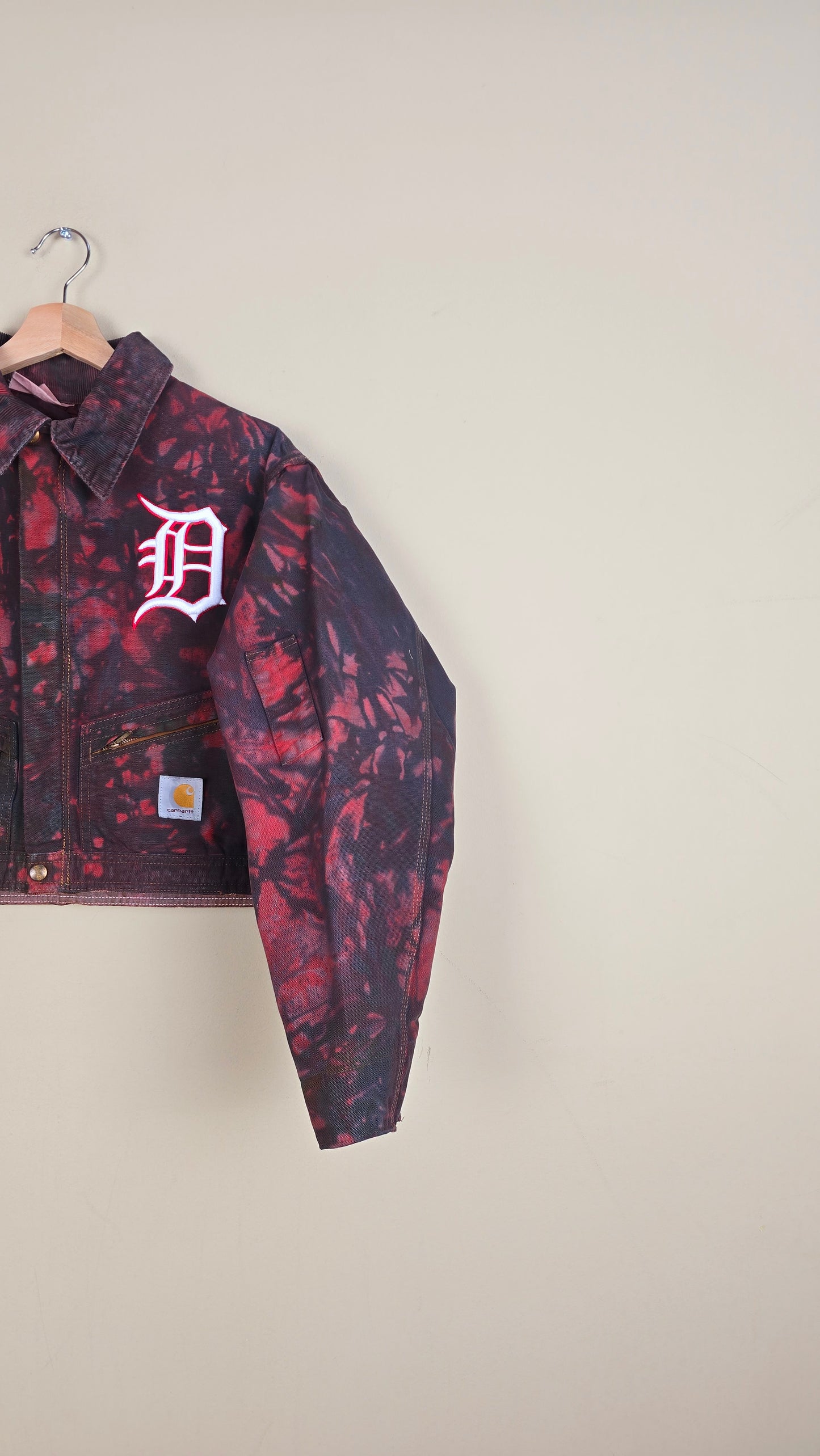 Vintage Carhartt X Detroit Cropped Jacket | Camo | Size M | 110