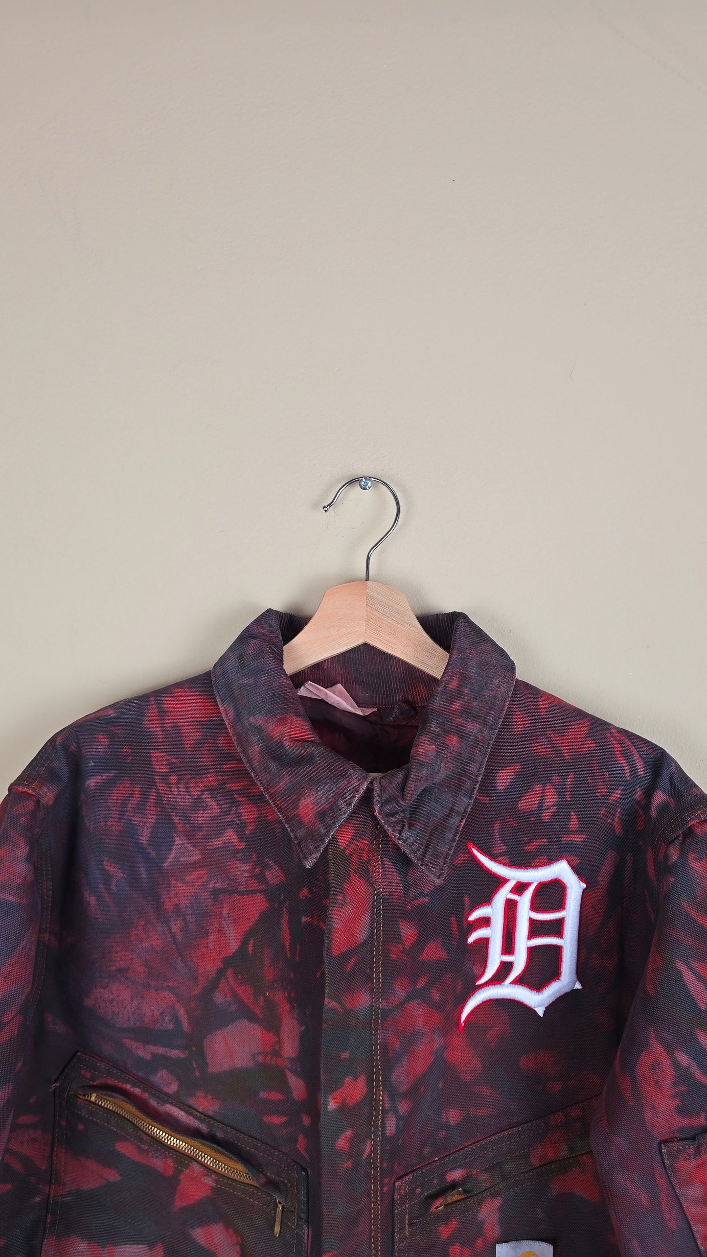 Vintage Carhartt X Detroit Cropped Jacket | Camo | Size M | 110